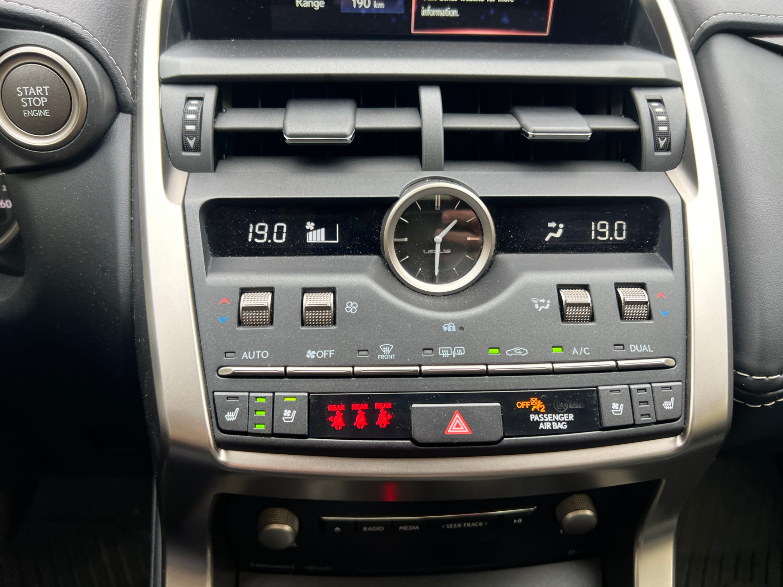 /crownautomobile/2021-Lexus-NX-870558281696389.jpg
