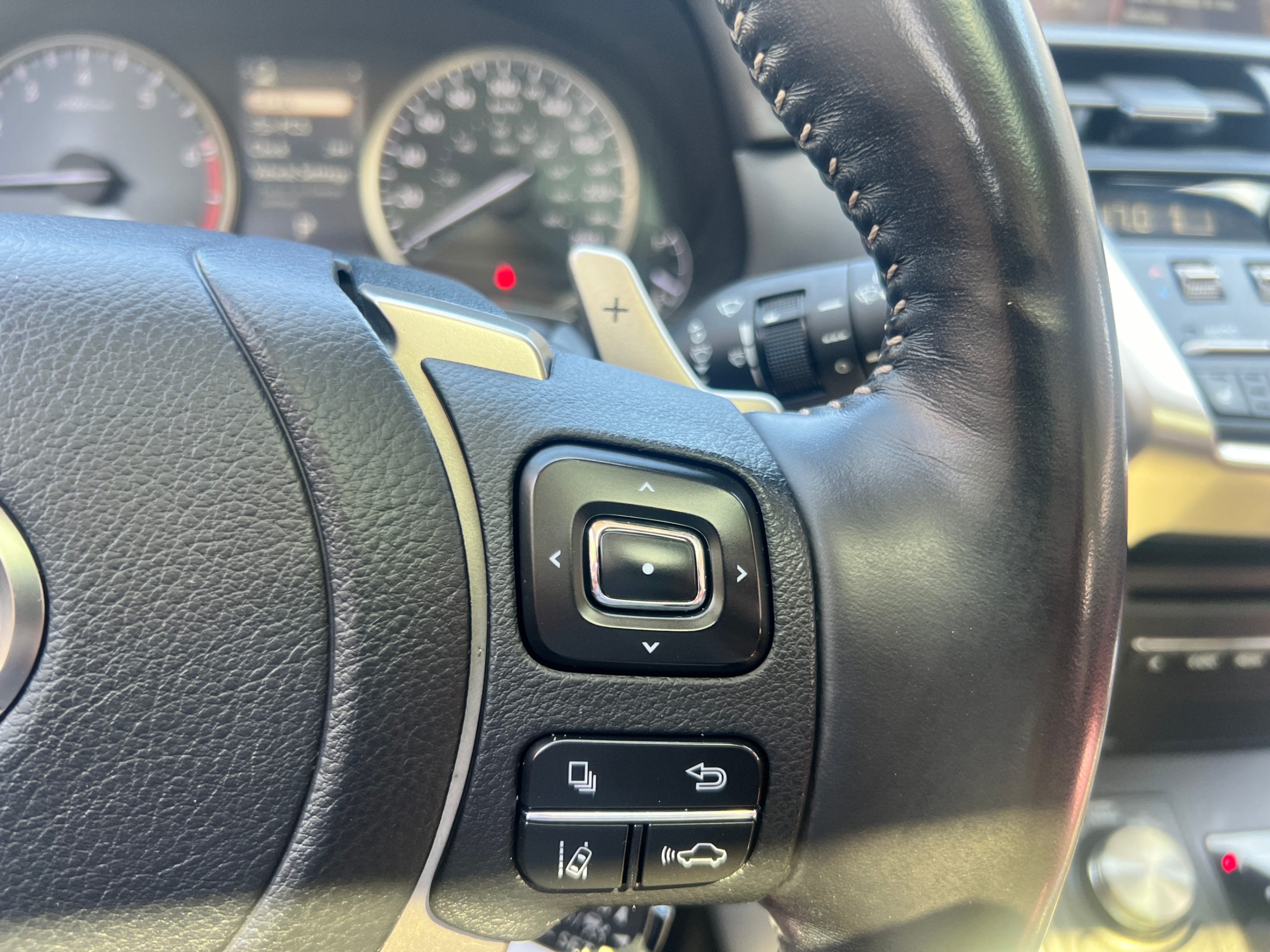 /crownautomobile/2021-Lexus-NX-9807282675654323.jpg
