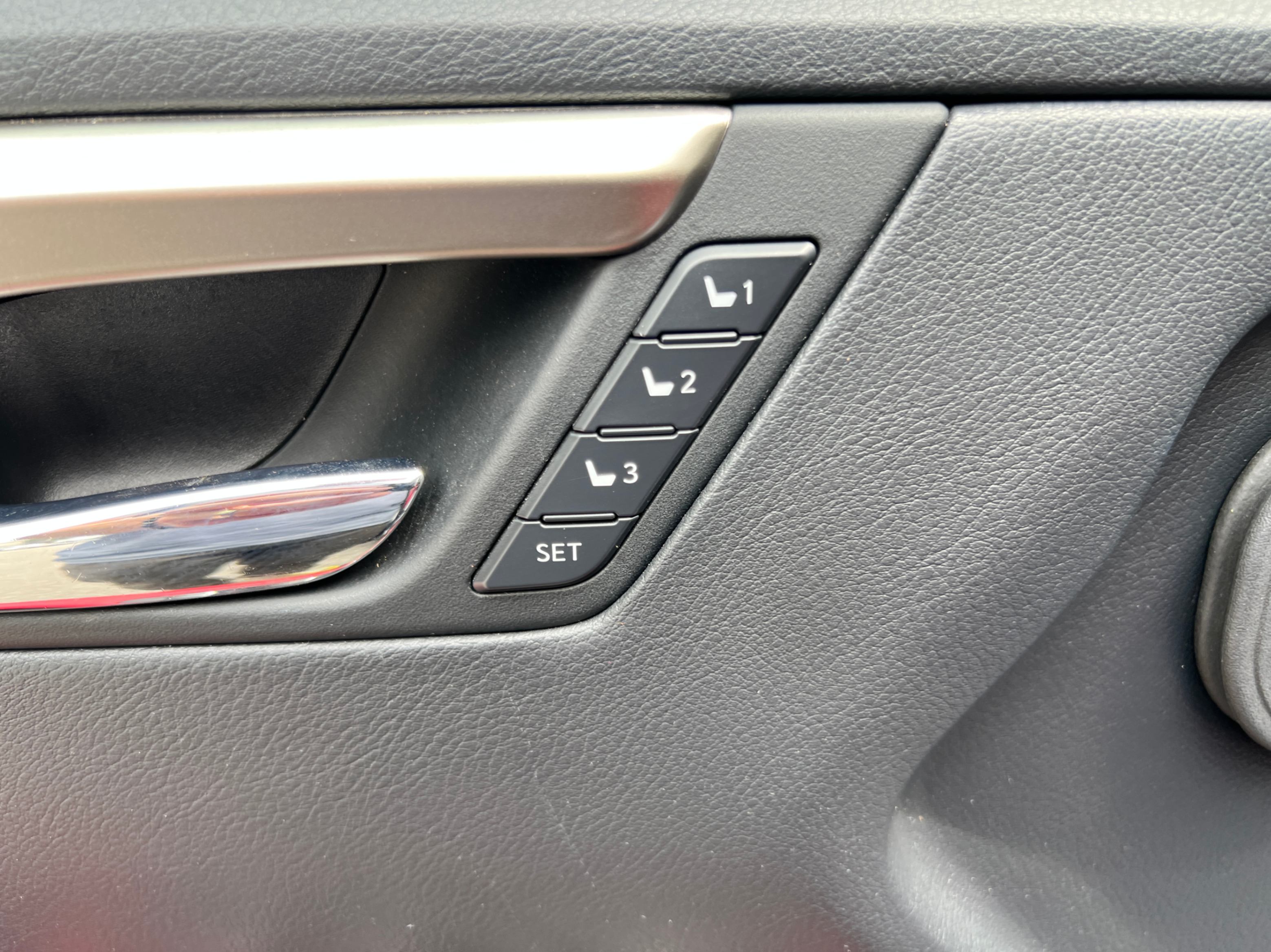 /crownautomobile/2021-Lexus-RX-8687780128214995.jpg