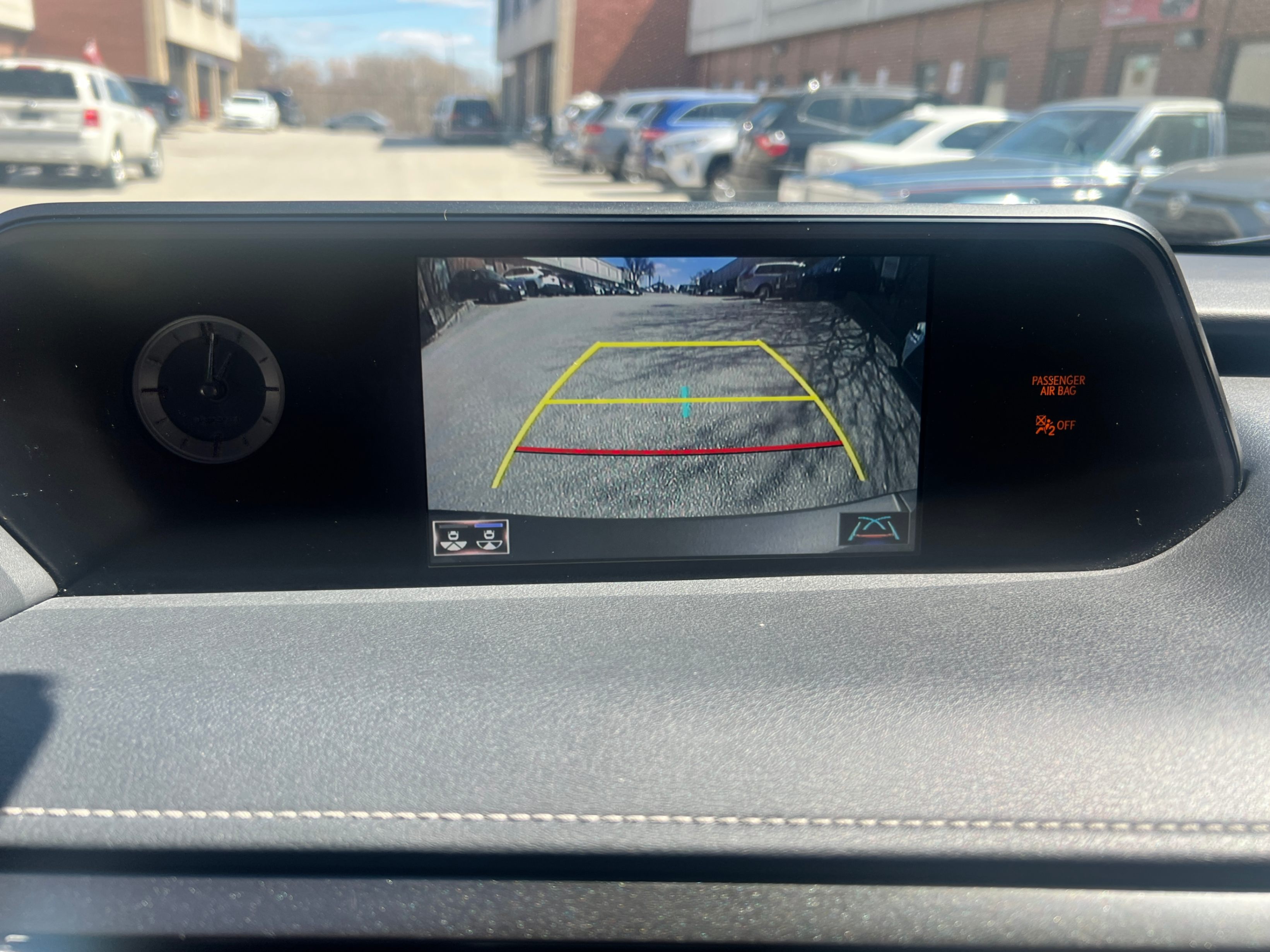 /crownautomobile/2021-Lexus-UX-48322839046932753.jpg