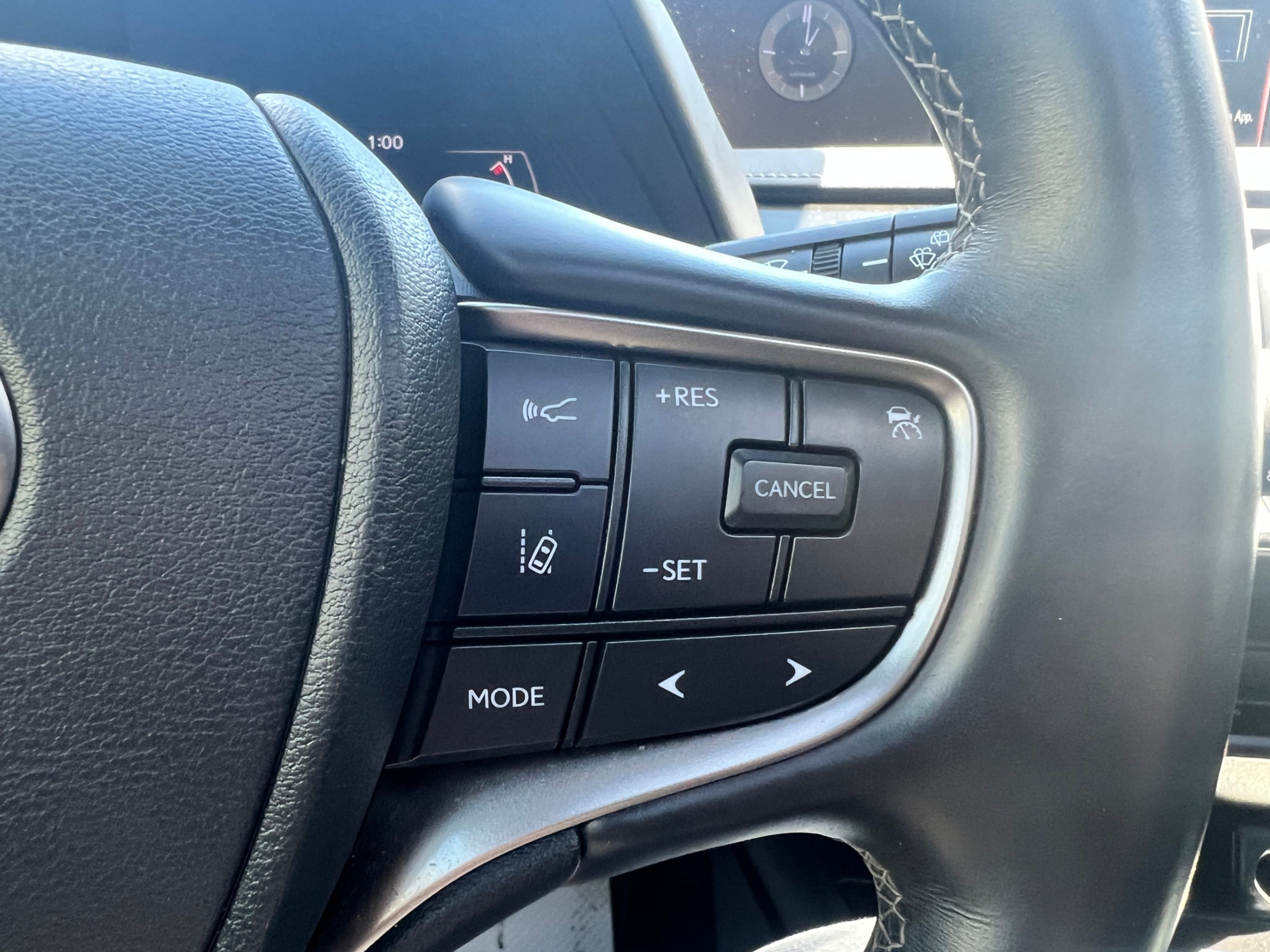 /crownautomobile/2021-Lexus-UX-975467547069516.jpg