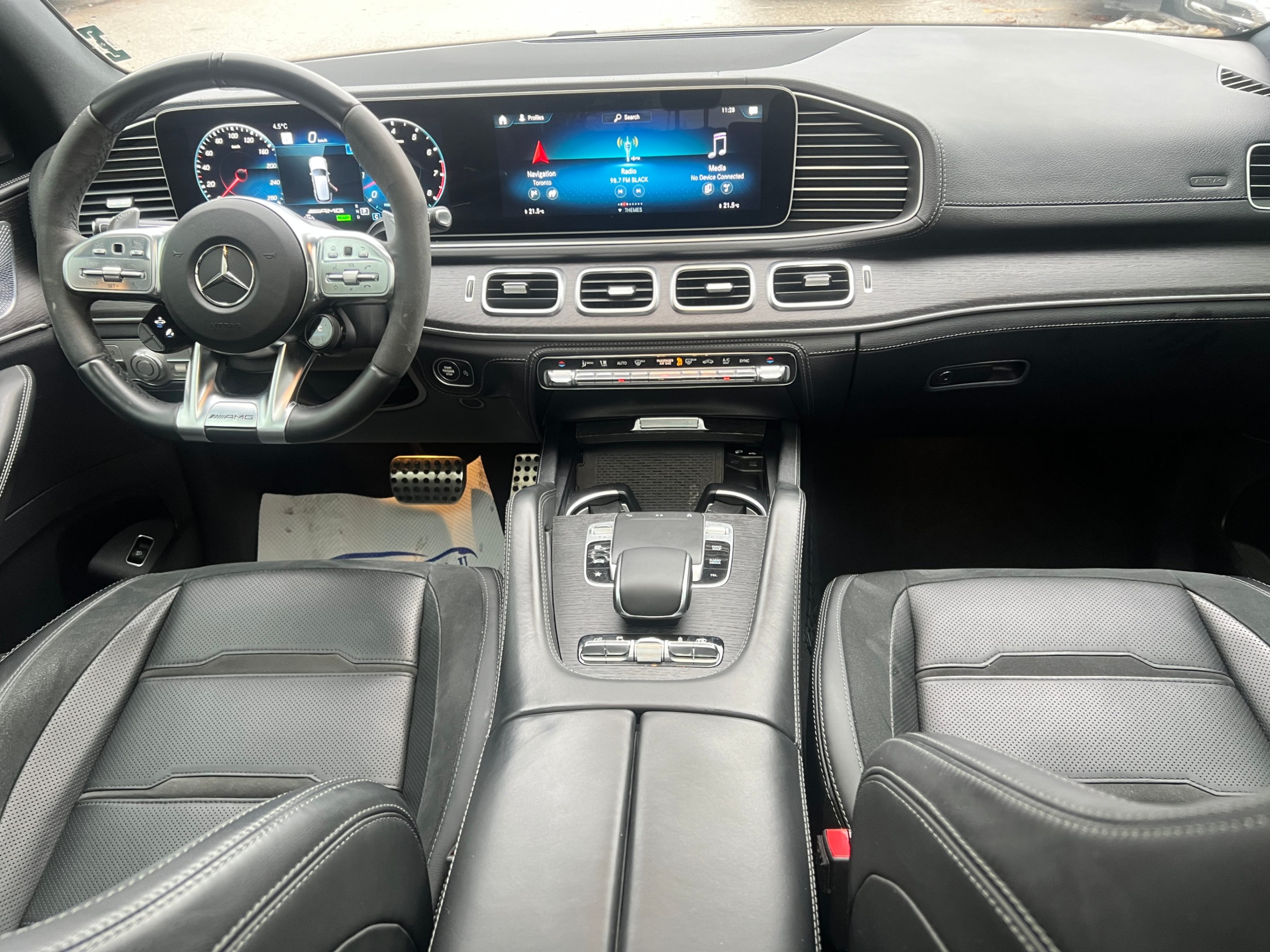/crownautomobile/2021-Mercedes-Benz-GLE-class-16889493494092478.jpg