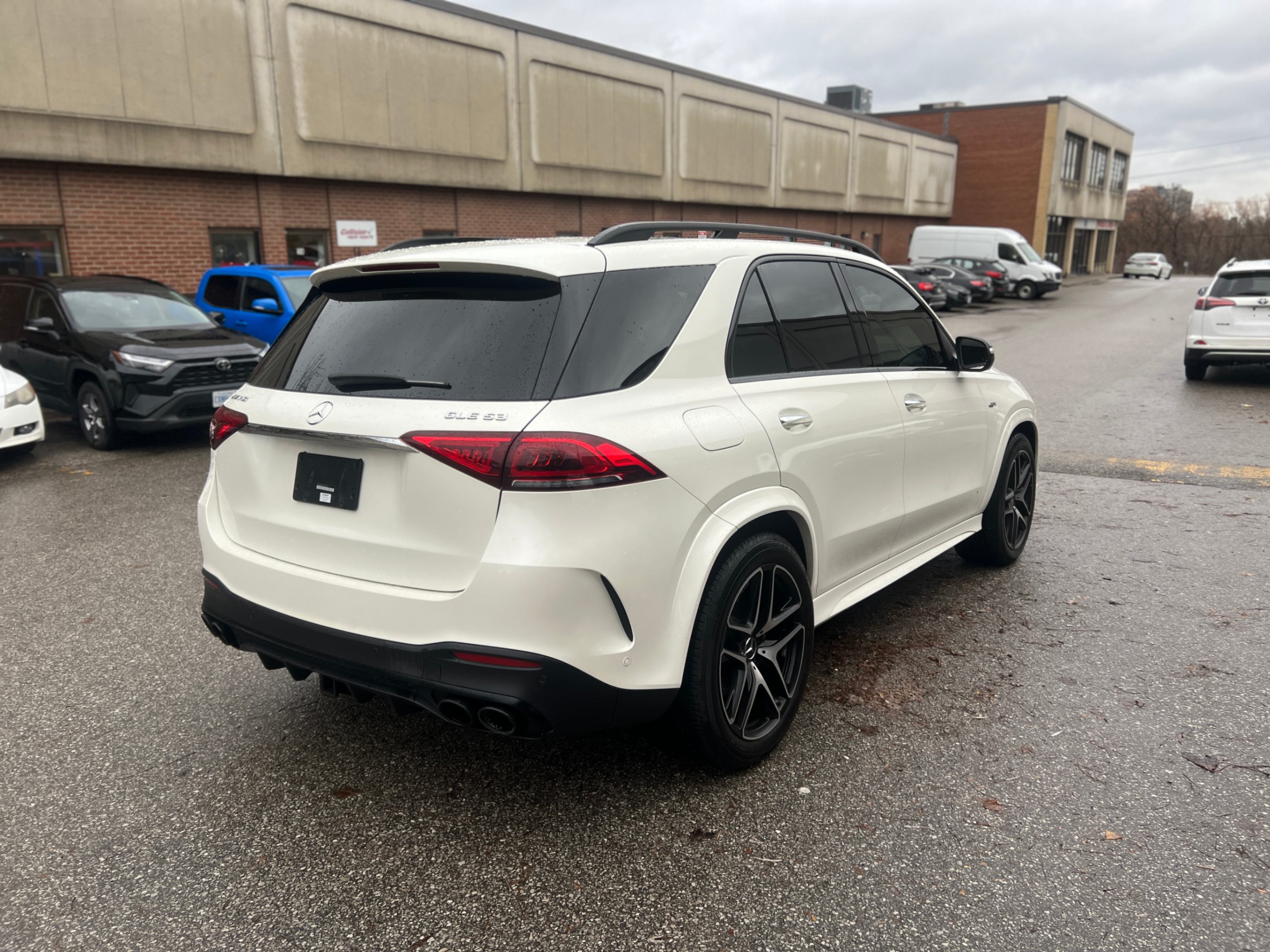 /crownautomobile/2021-Mercedes-Benz-GLE-class-232663693039445.jpg