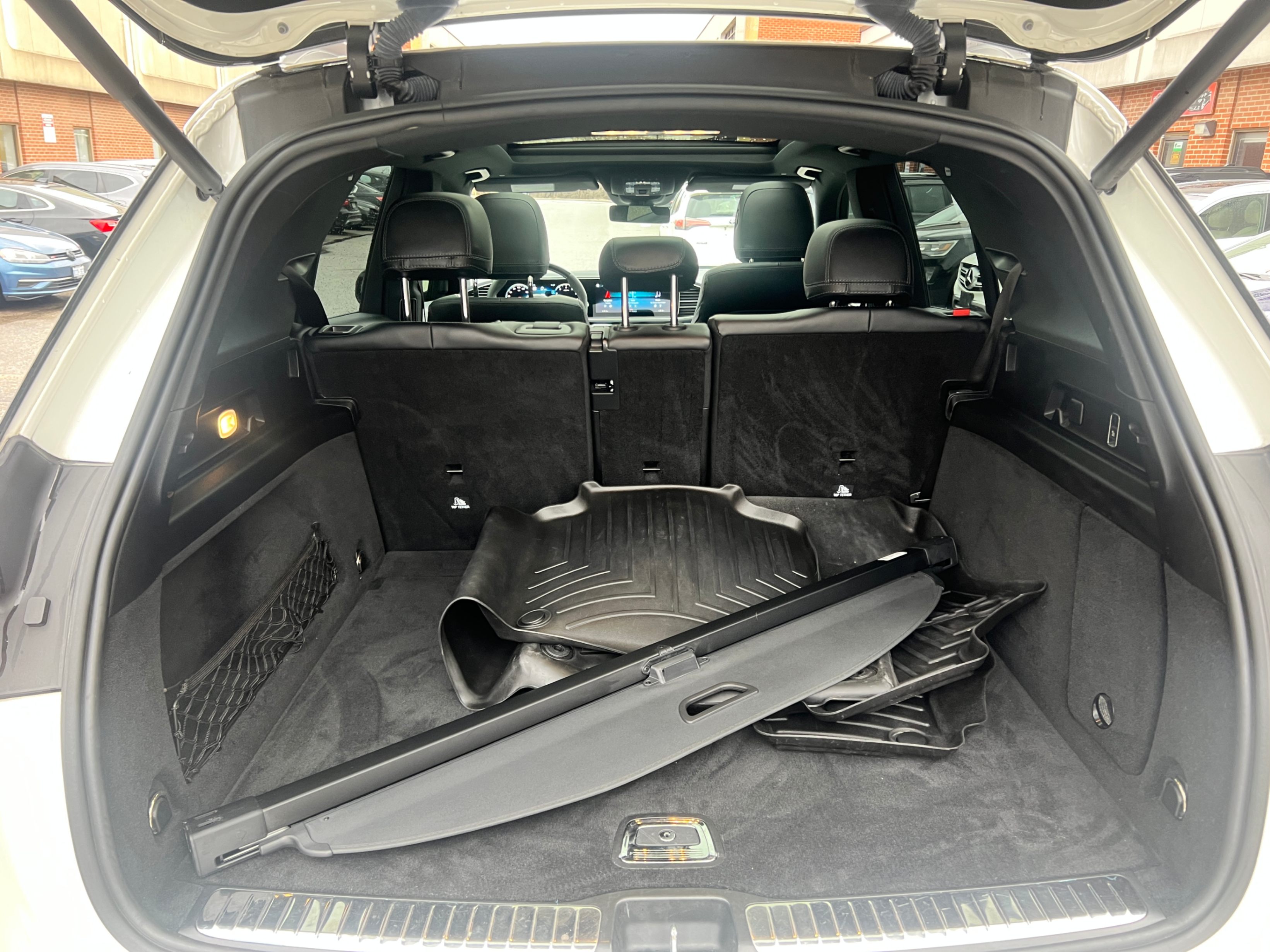 /crownautomobile/2021-Mercedes-Benz-GLE-class-6238697881583453.jpg