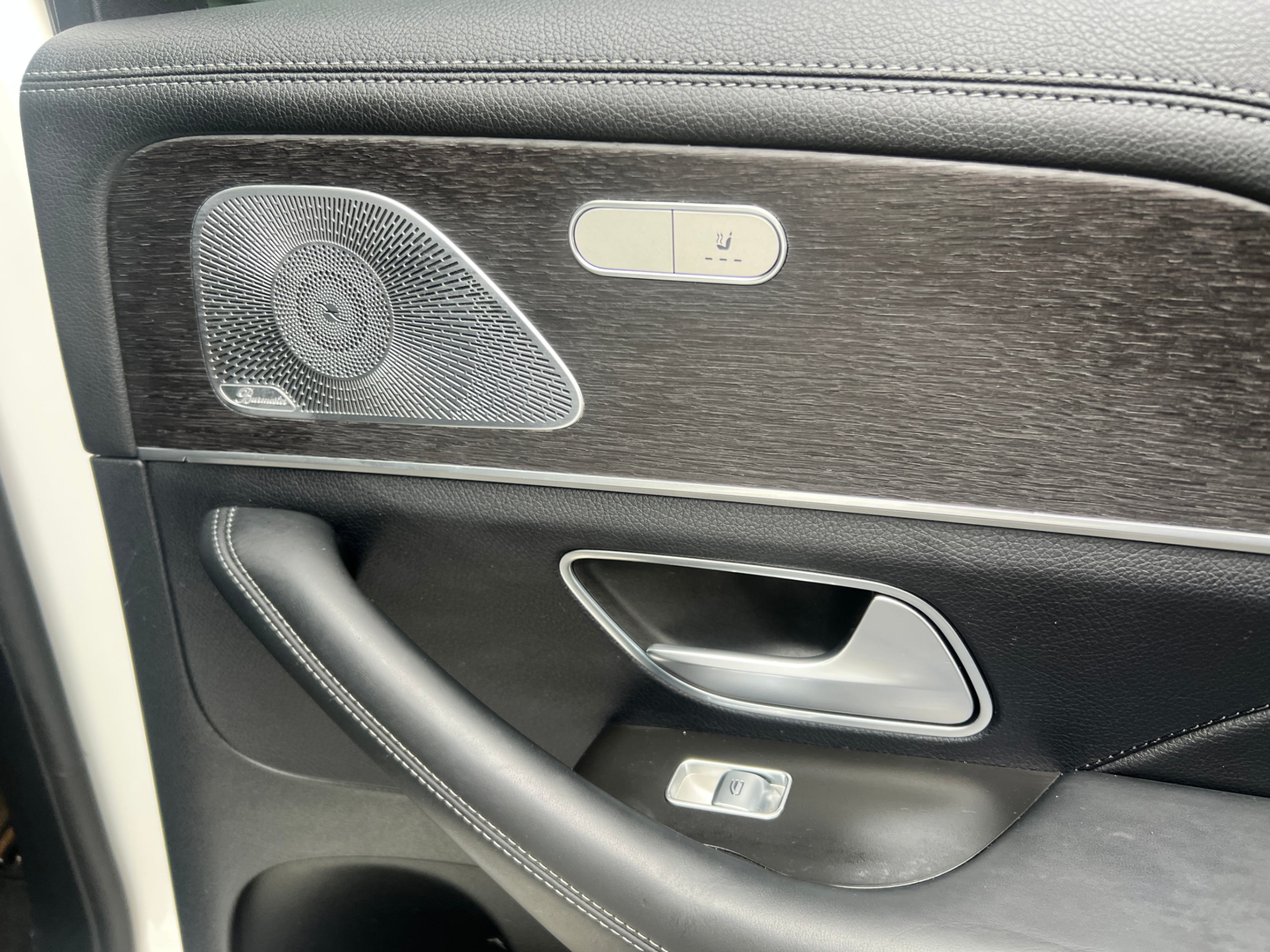 /crownautomobile/2021-Mercedes-Benz-GLE-class-6386239833839804.jpg