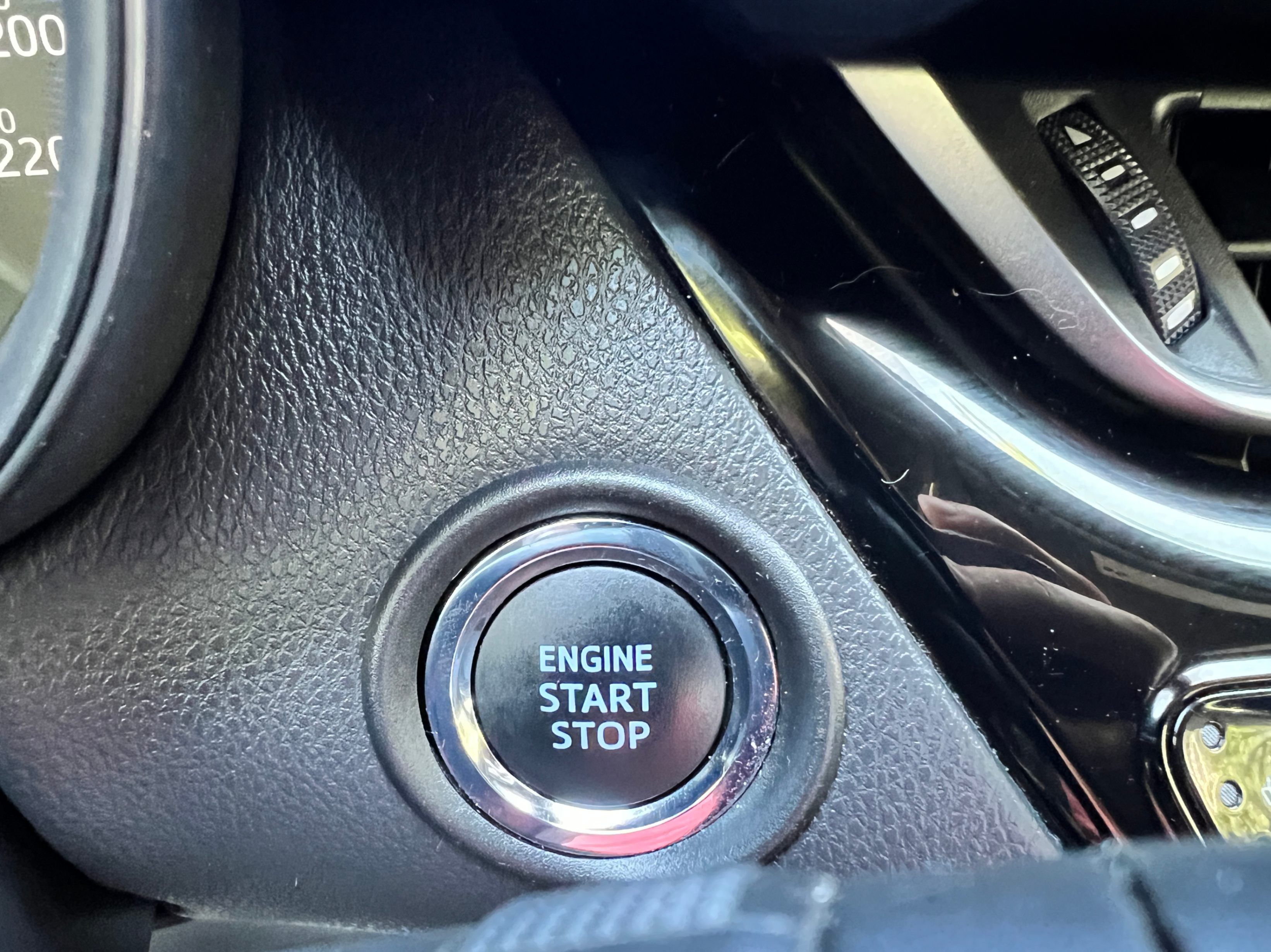 /crownautomobile/2021-Toyota-C-HR-005507243995349409.jpg