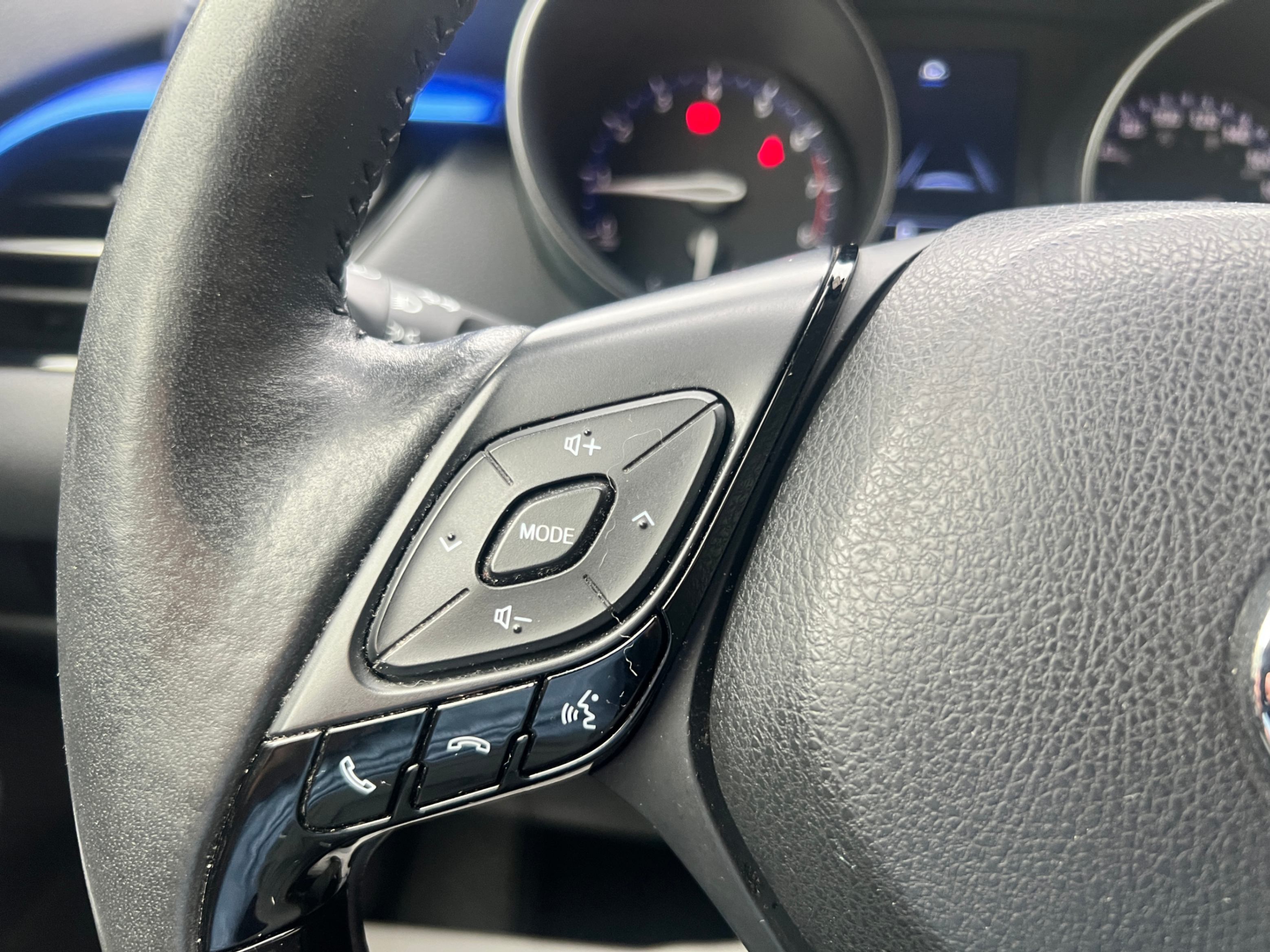 /crownautomobile/2021-Toyota-C-HR-32095674523603.jpg