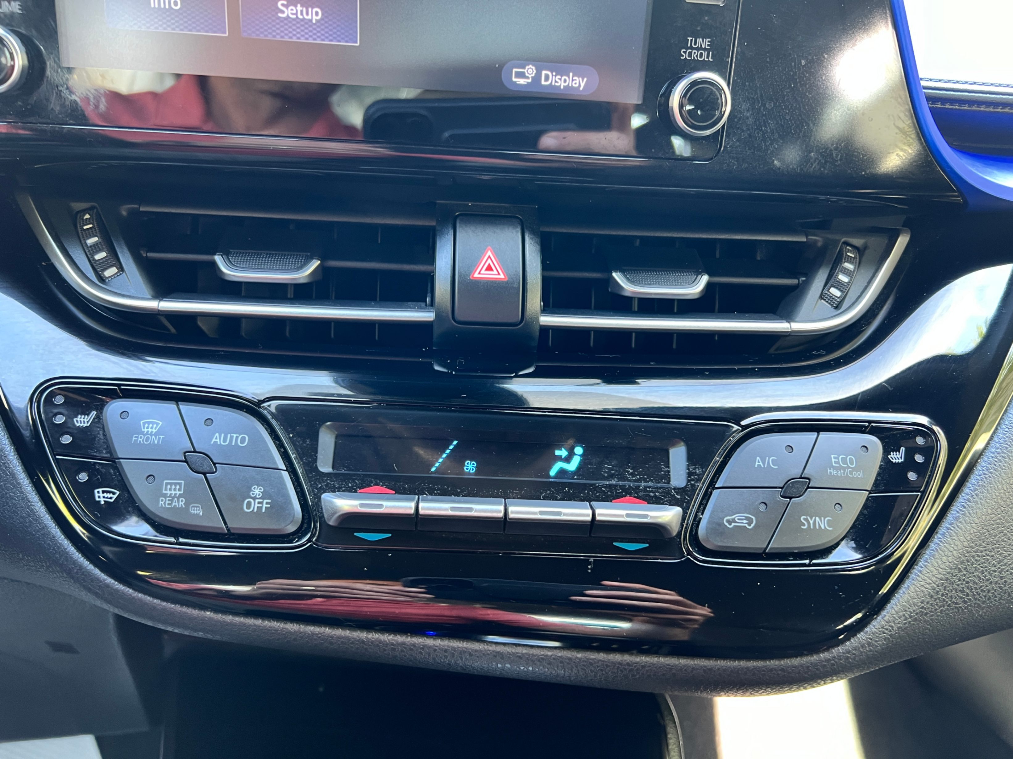 /crownautomobile/2021-Toyota-C-HR-338421126392745.jpg