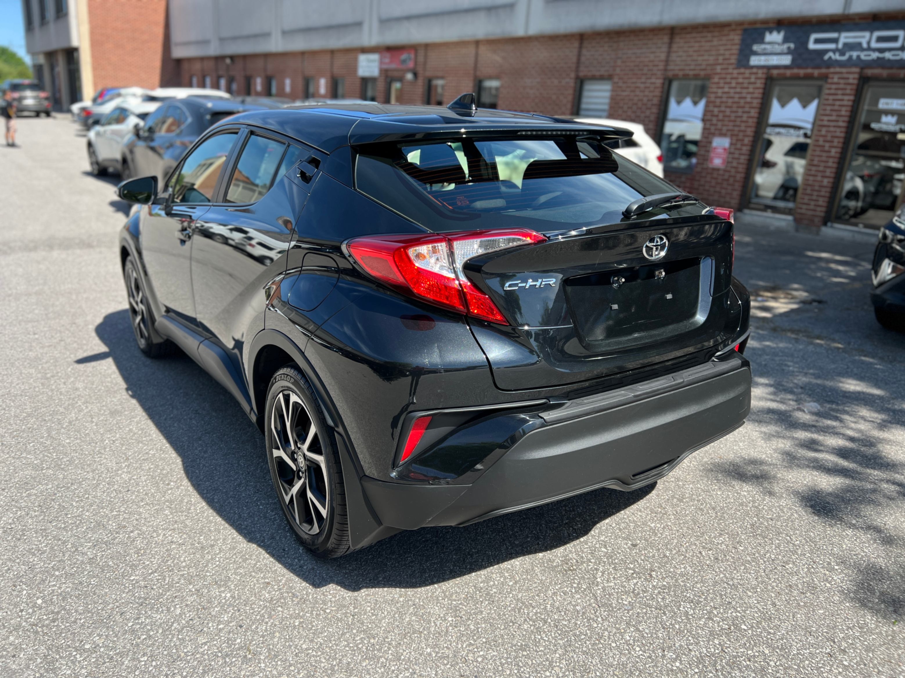 /crownautomobile/2021-Toyota-C-HR-35788992380902673.jpg