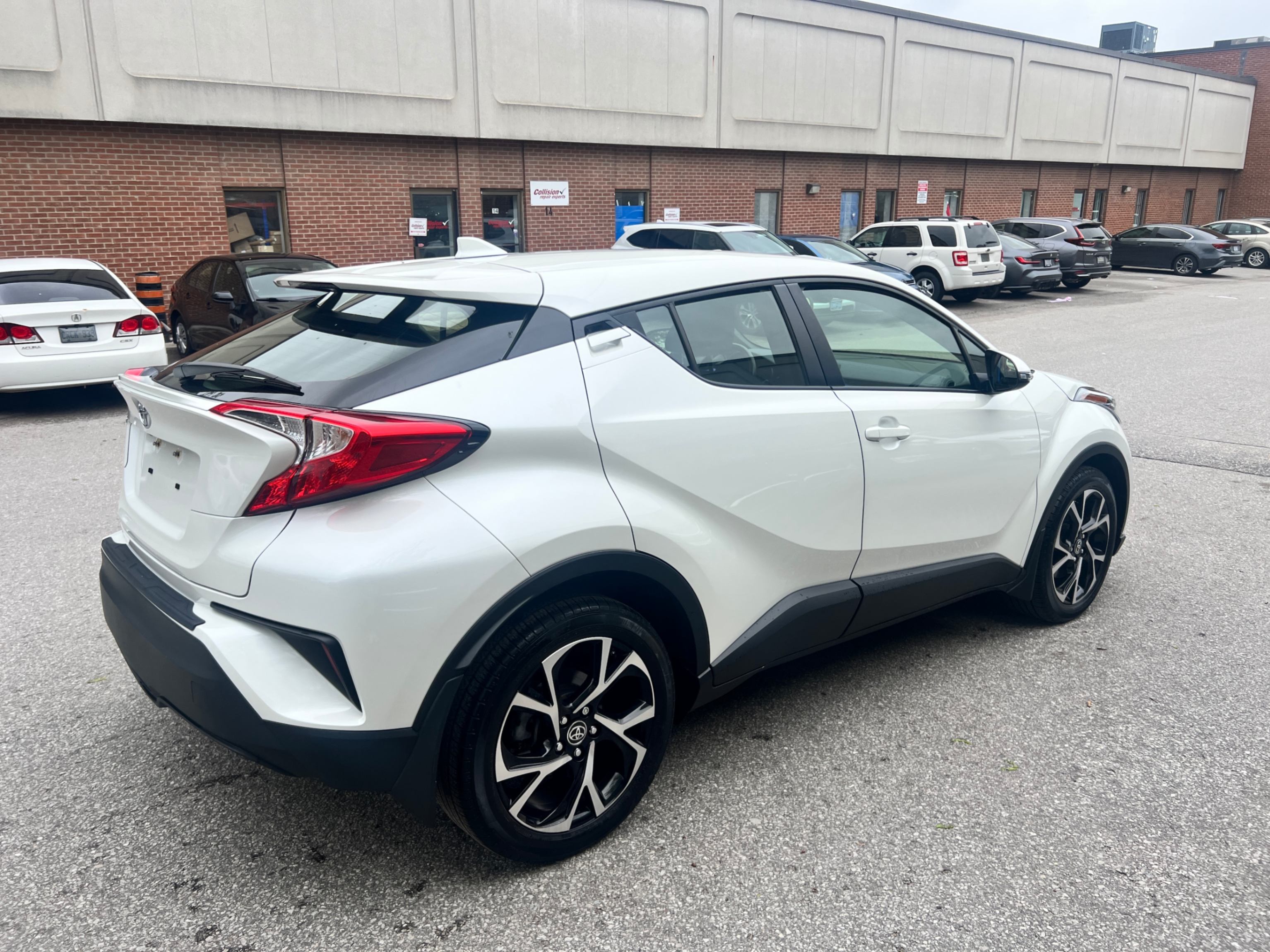 /crownautomobile/2021-Toyota-C-HR-4890240021486194.jpg