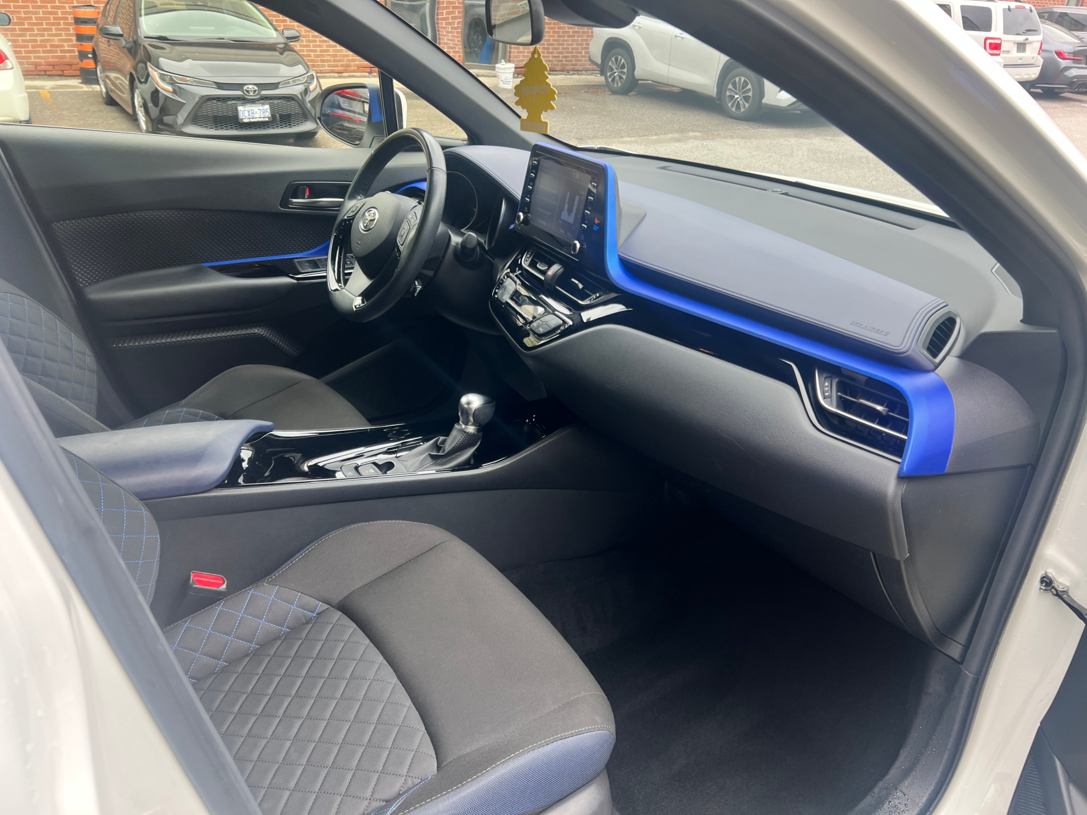 /crownautomobile/2021-Toyota-C-HR-5231198073628758.jpg