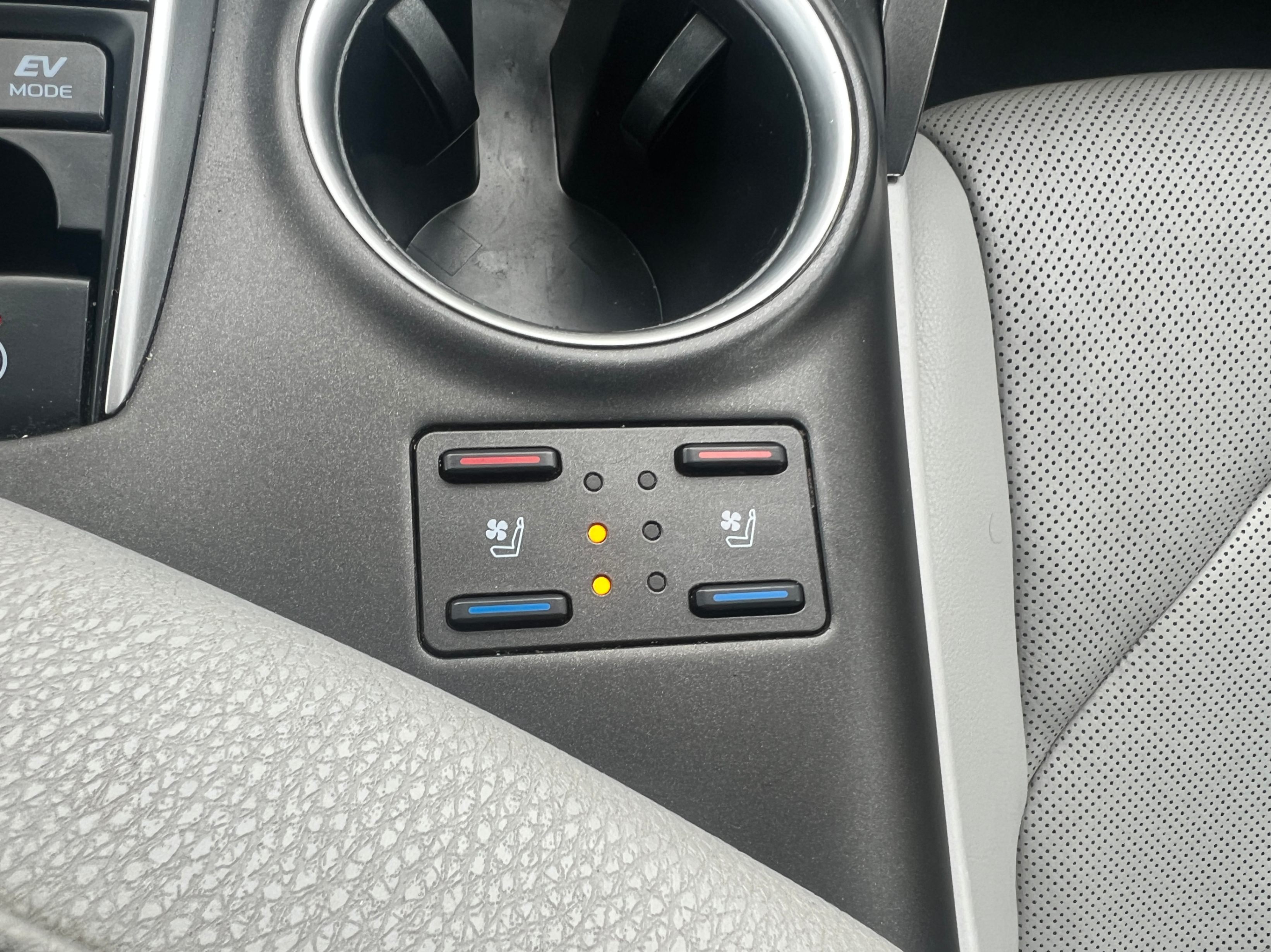 /crownautomobile/2021-Toyota-Camry-3056192744921169.jpg