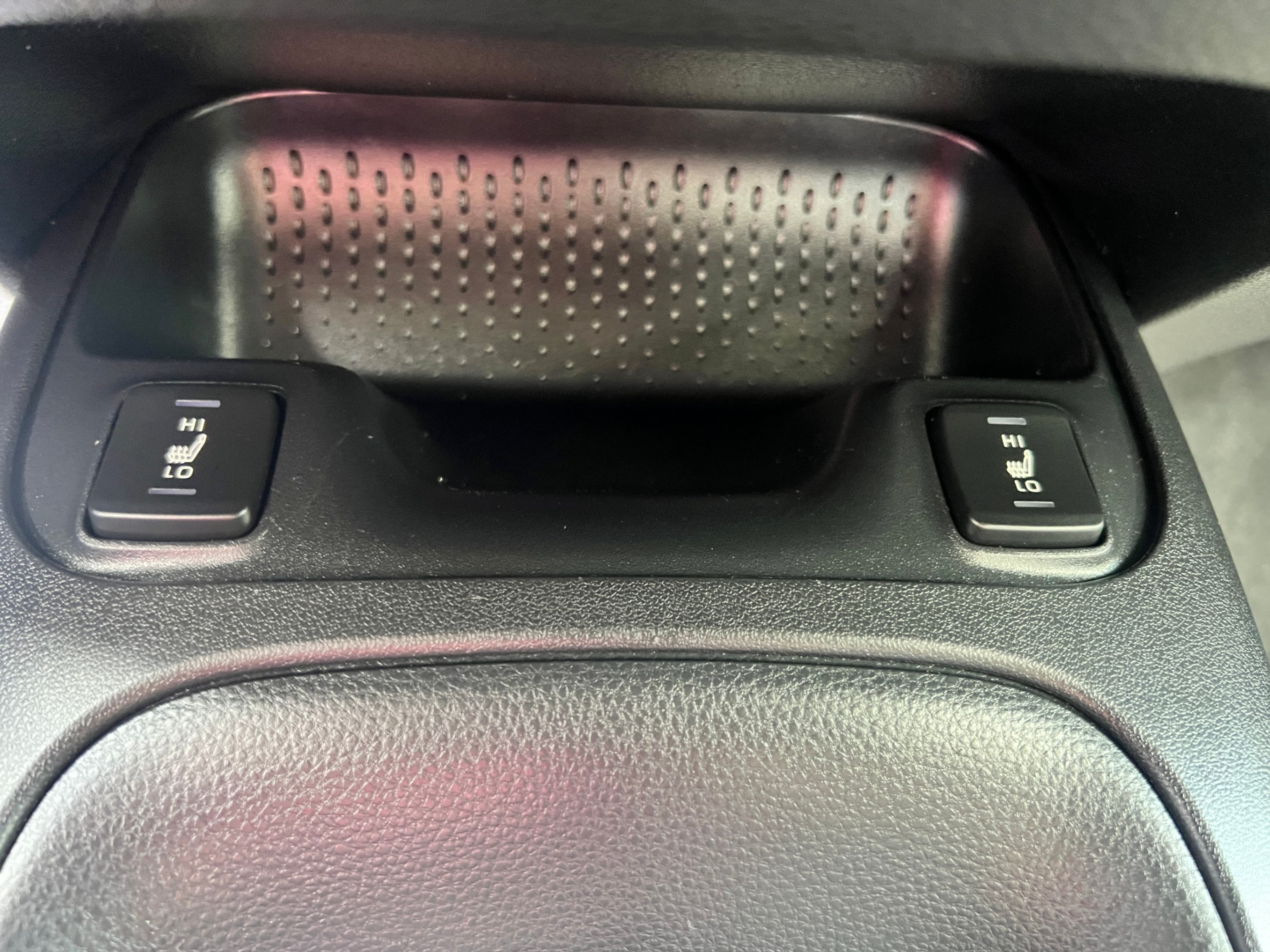 /crownautomobile/2021-Toyota-Corolla-3143648672727566.jpg