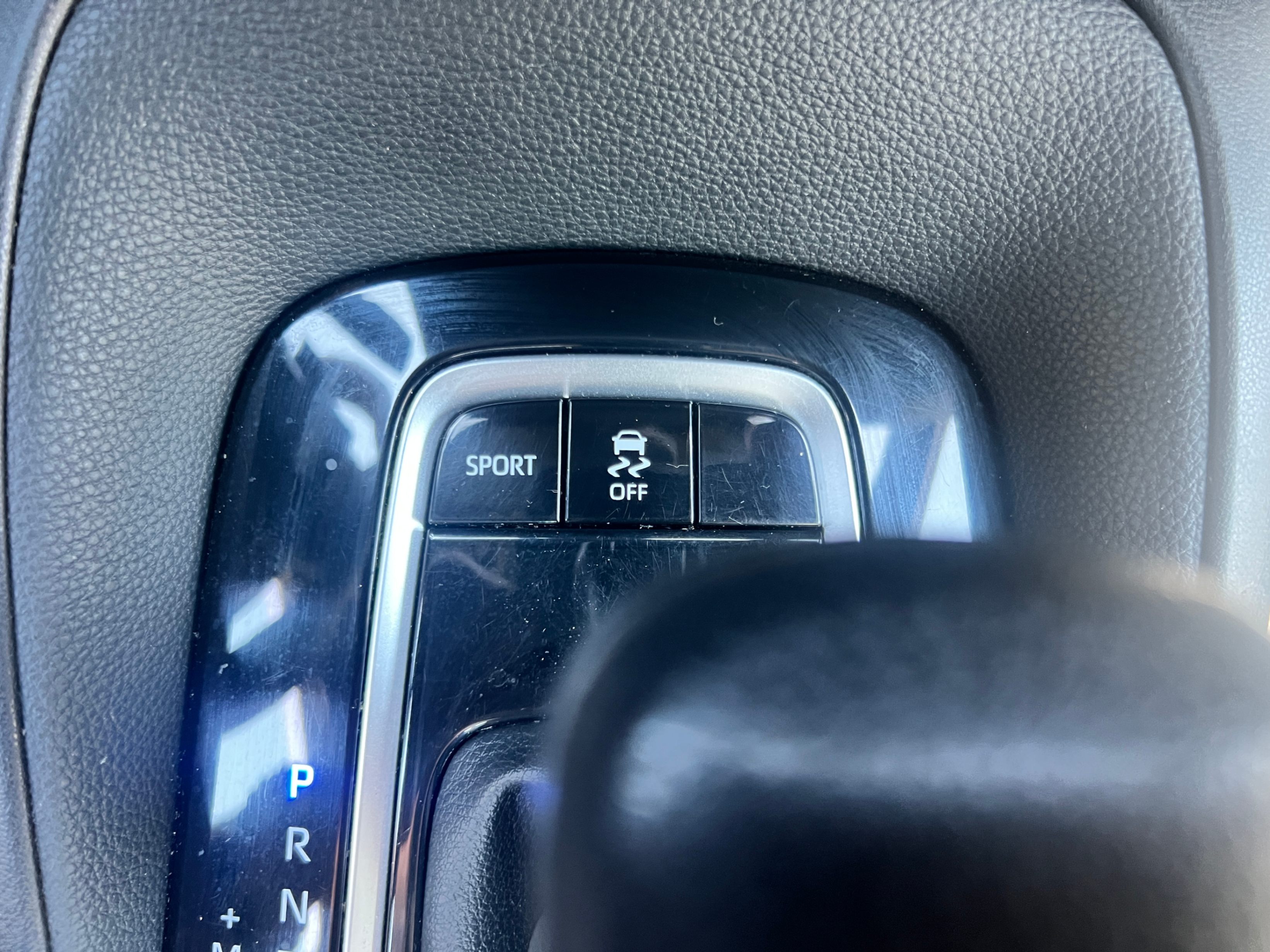 /crownautomobile/2021-Toyota-Corolla-443299610343068.jpg
