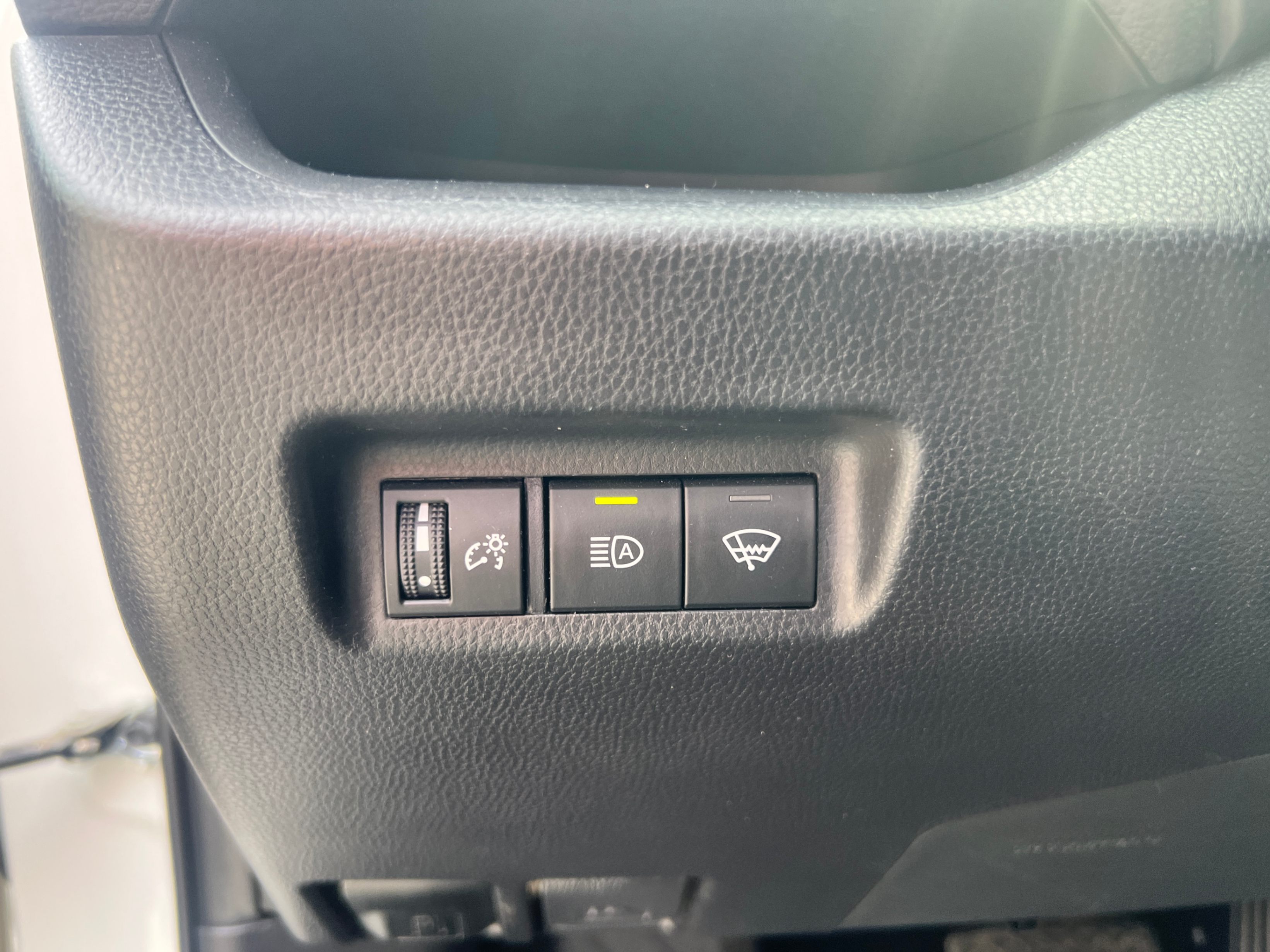 /crownautomobile/2021-Toyota-RAV4-07251416740320682.jpg