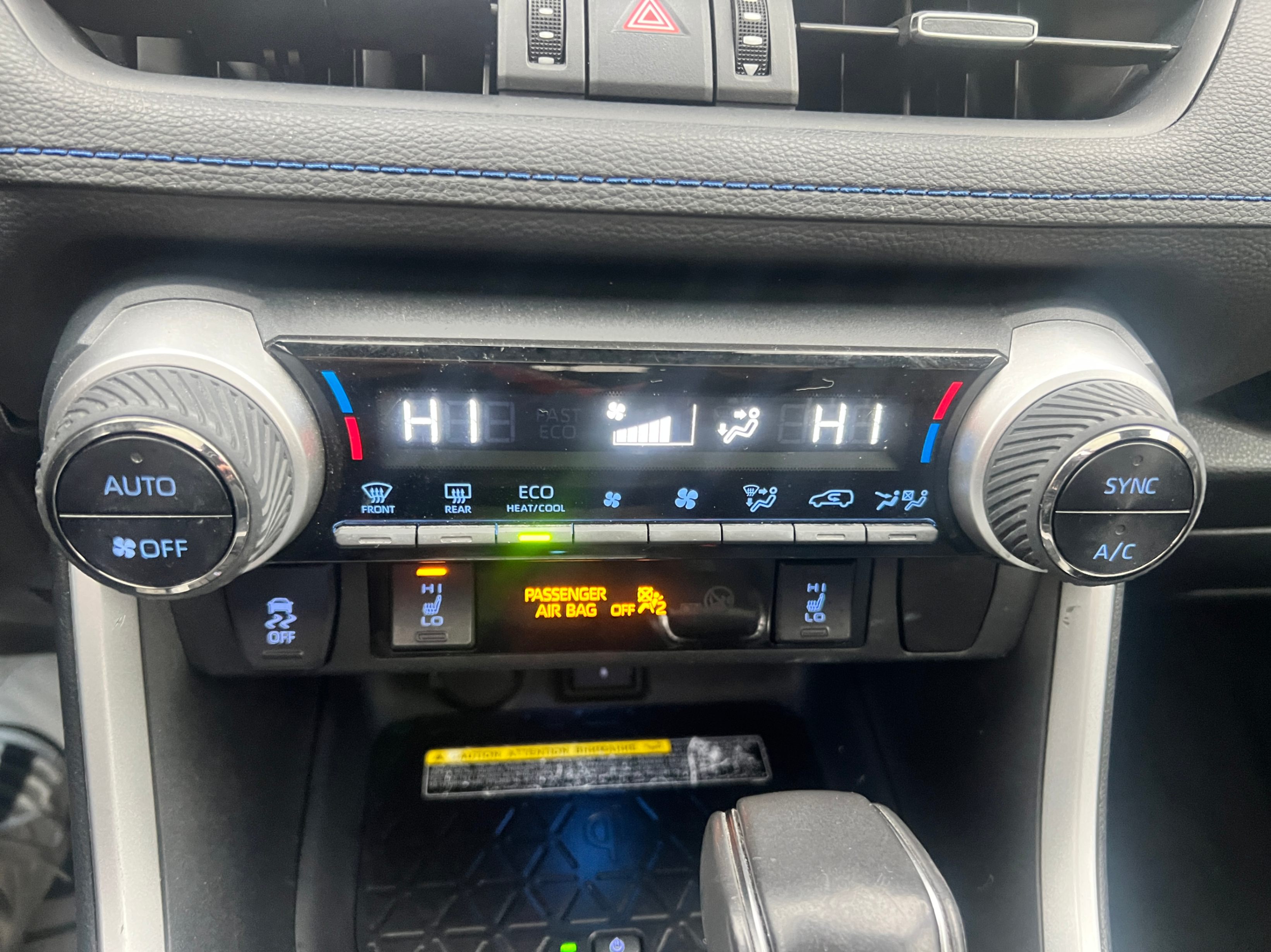 /crownautomobile/2021-Toyota-RAV4-29374575173184114.jpg