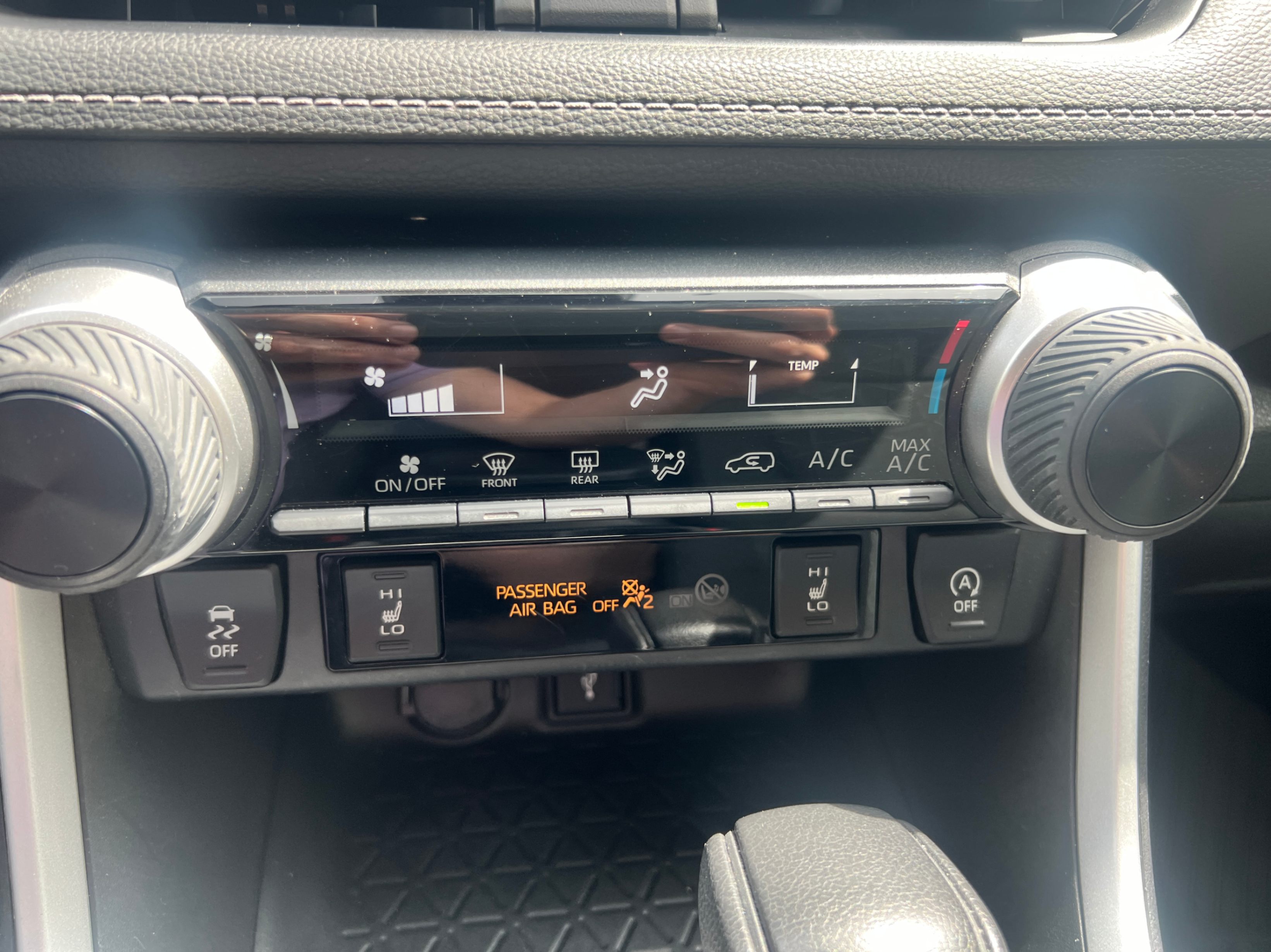 /crownautomobile/2021-Toyota-RAV4-40367403792088763.jpg