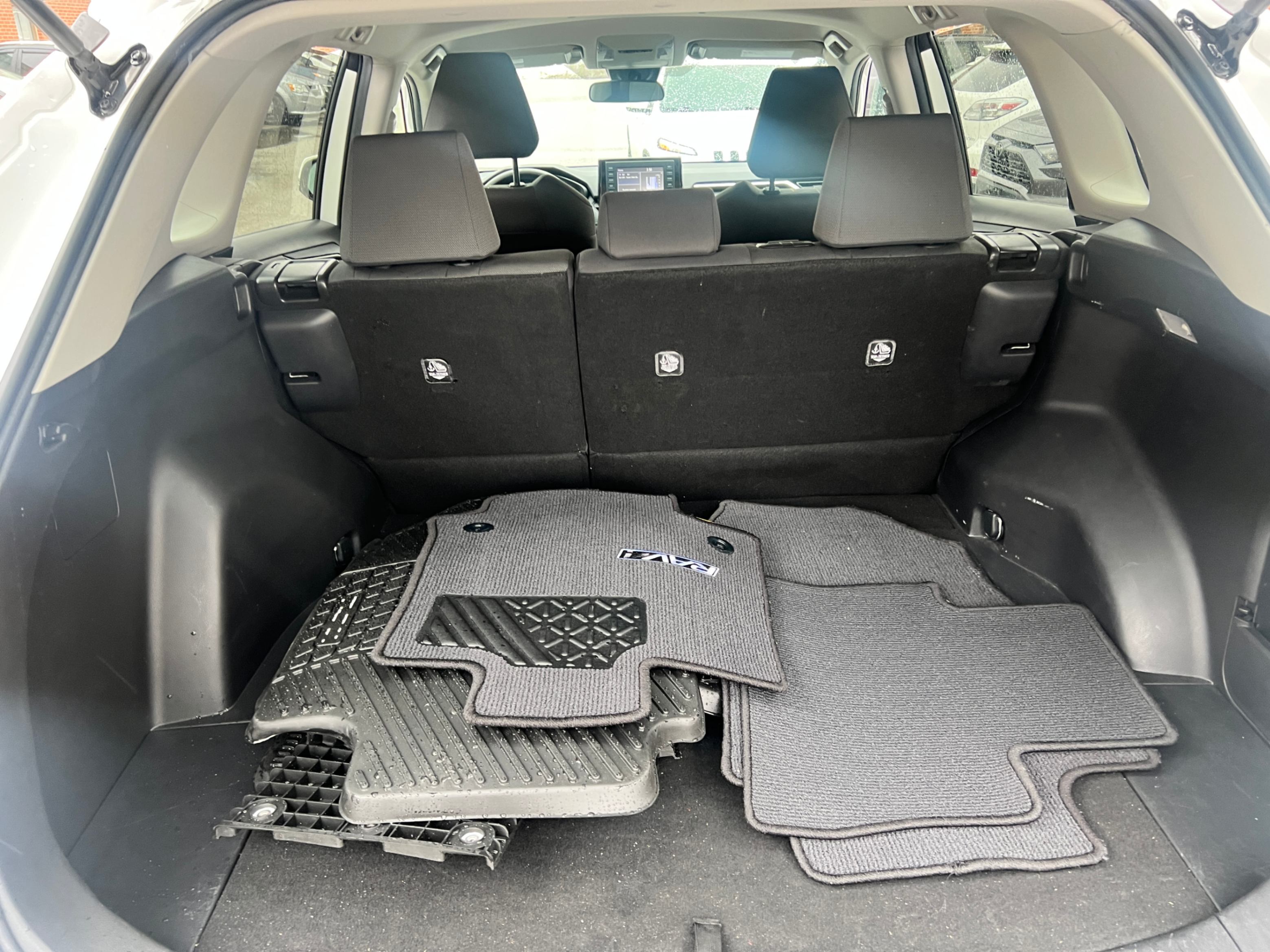 /crownautomobile/2021-Toyota-RAV4-4215486379669191.jpg