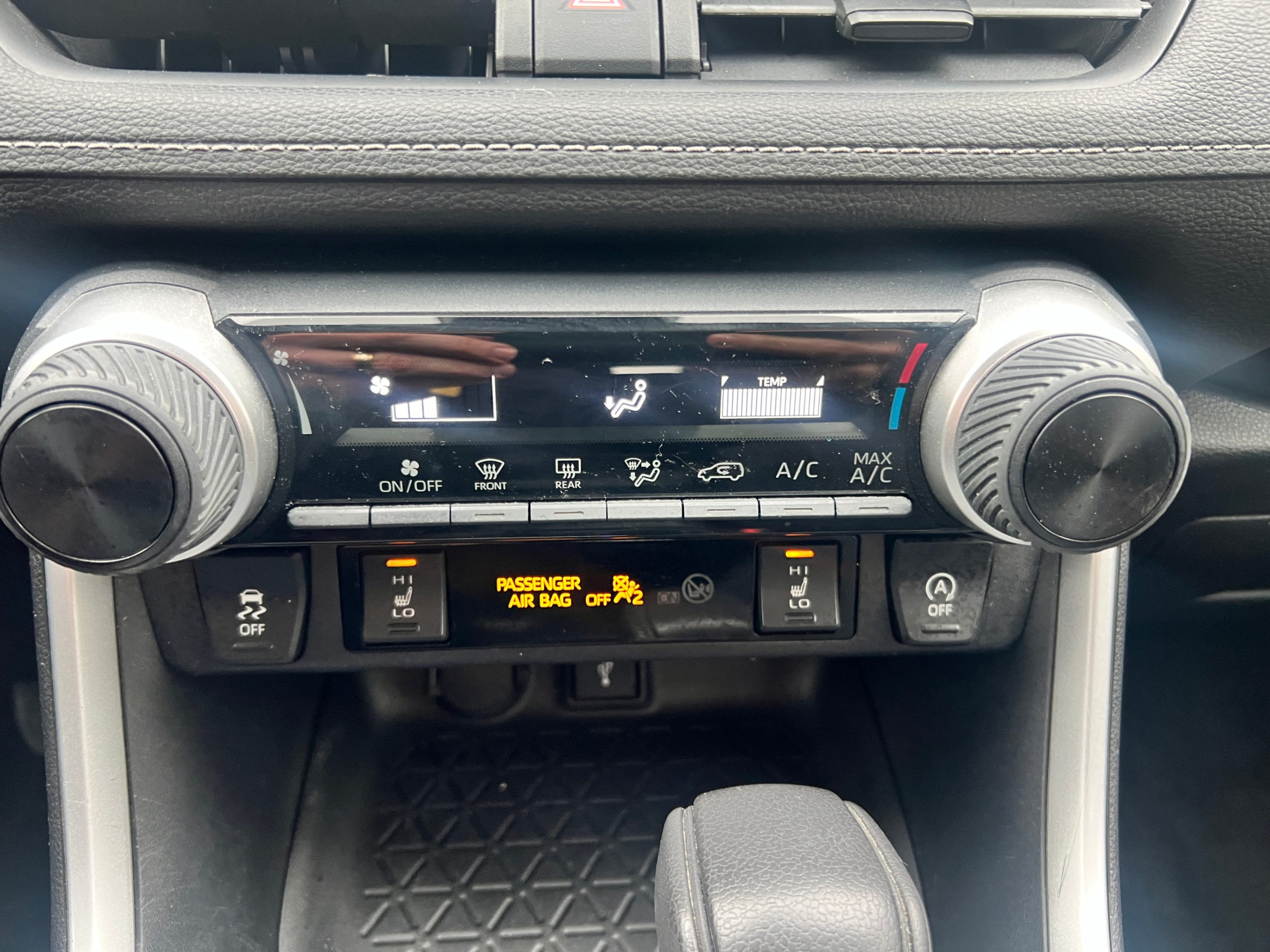 /crownautomobile/2021-Toyota-RAV4-5387492772991129.jpg