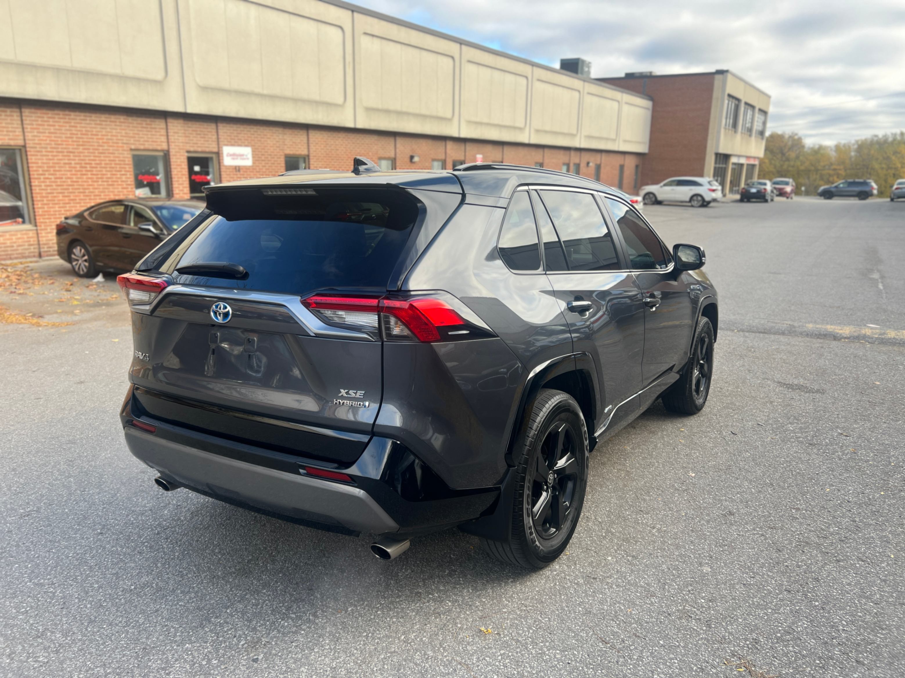 /crownautomobile/2021-Toyota-RAV4-5740742154883427.jpg