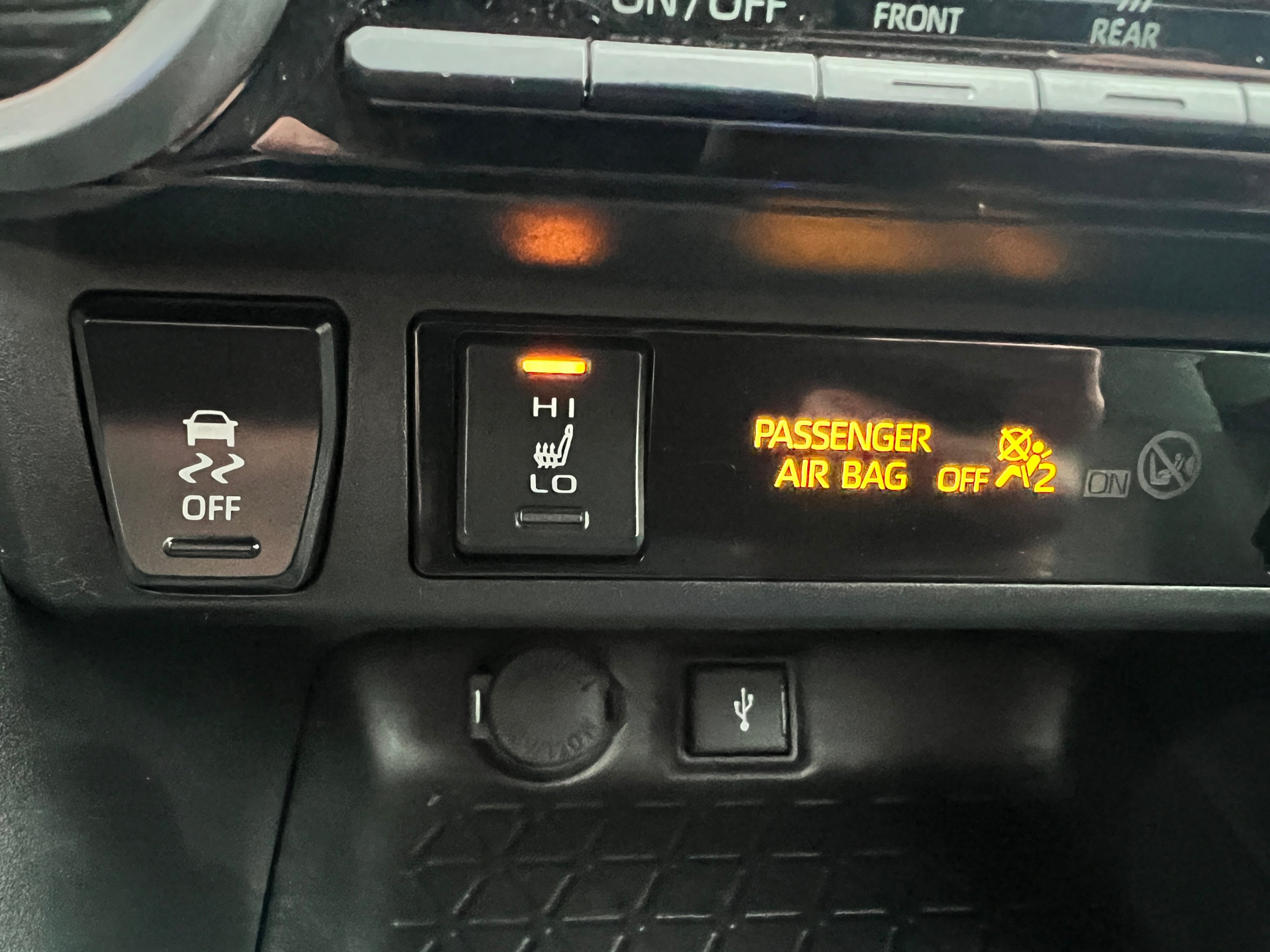 /crownautomobile/2021-Toyota-RAV4-621021251298902.jpg