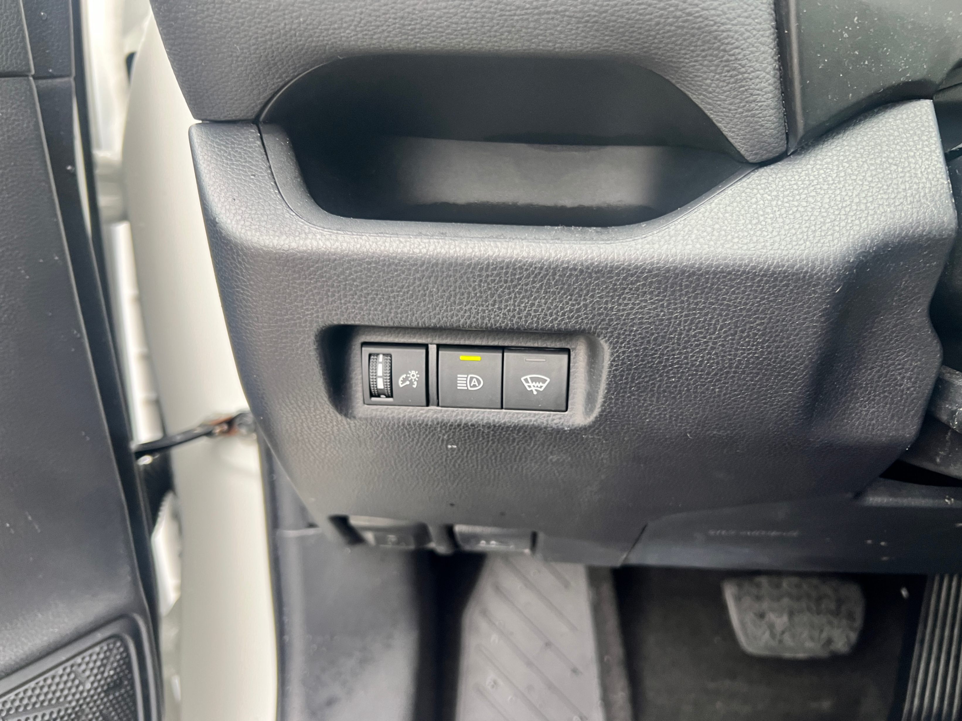 /crownautomobile/2021-Toyota-RAV4-6684695507488787.jpg