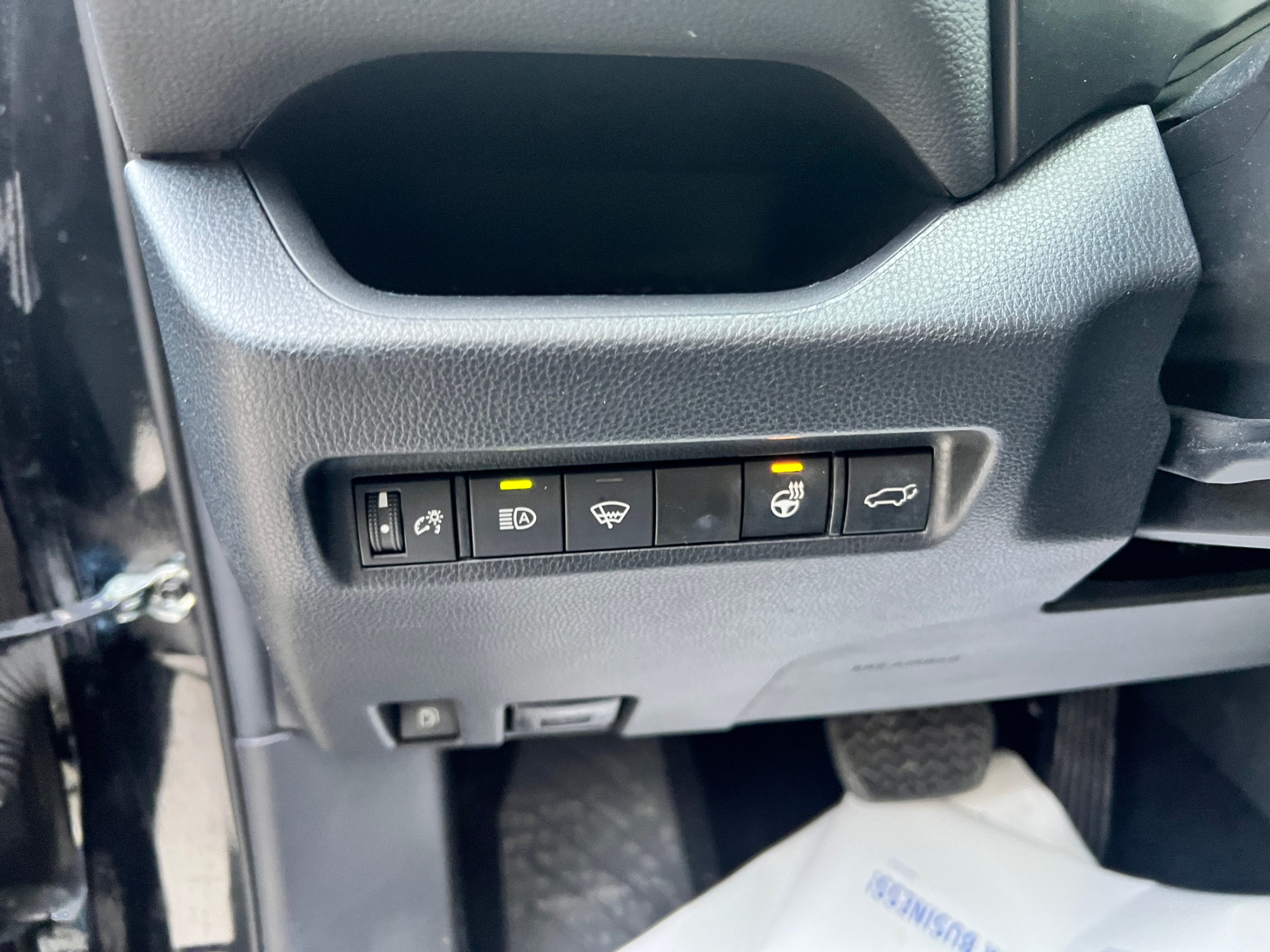 /crownautomobile/2021-Toyota-RAV4-7111804226054146.jpg