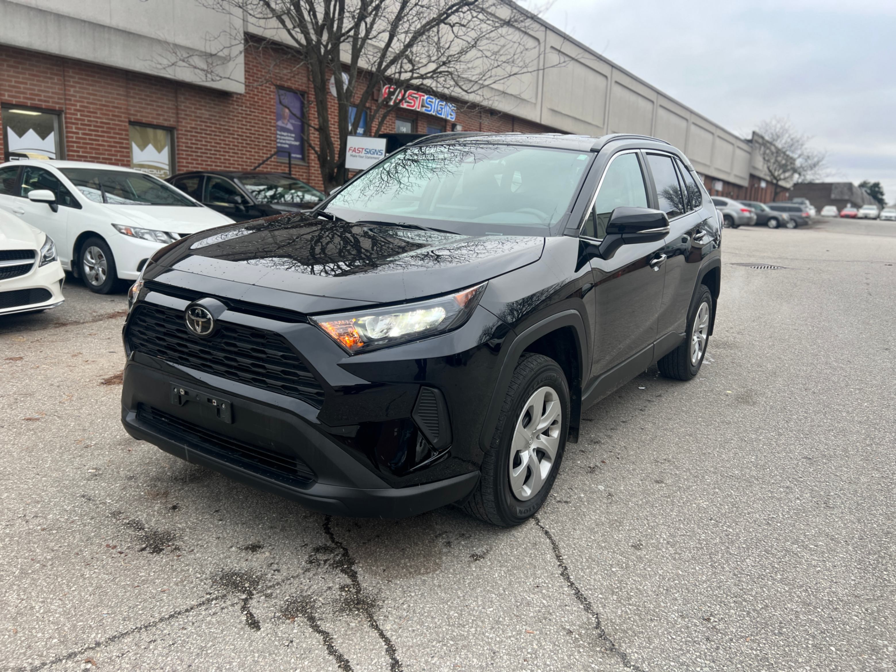 /crownautomobile/2021-Toyota-RAV4-7457497489289182.jpg
