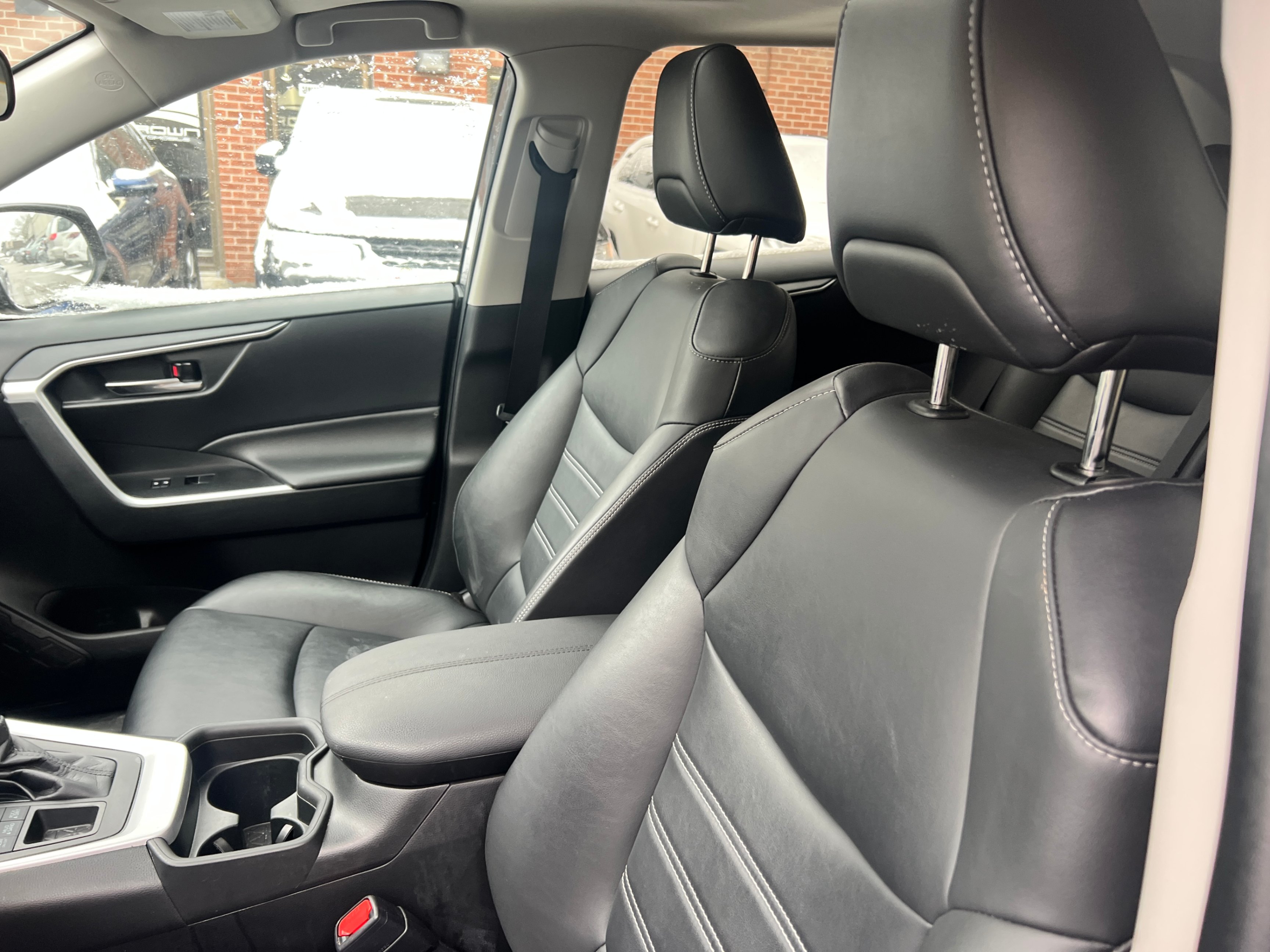 /crownautomobile/2021-Toyota-RAV4-8816563743522343.jpg