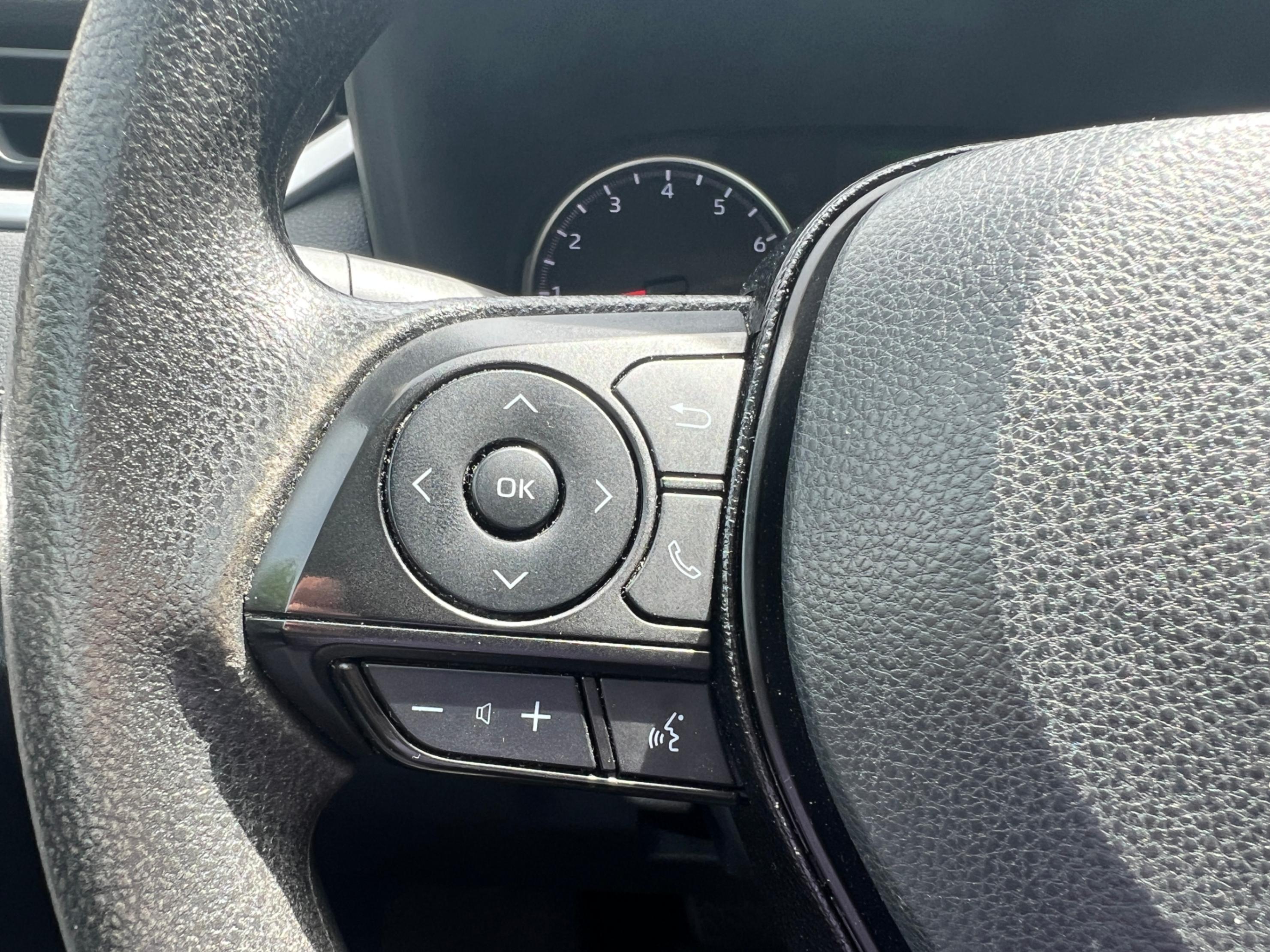 /crownautomobile/2021-Toyota-RAV4-9235256212756262.jpg