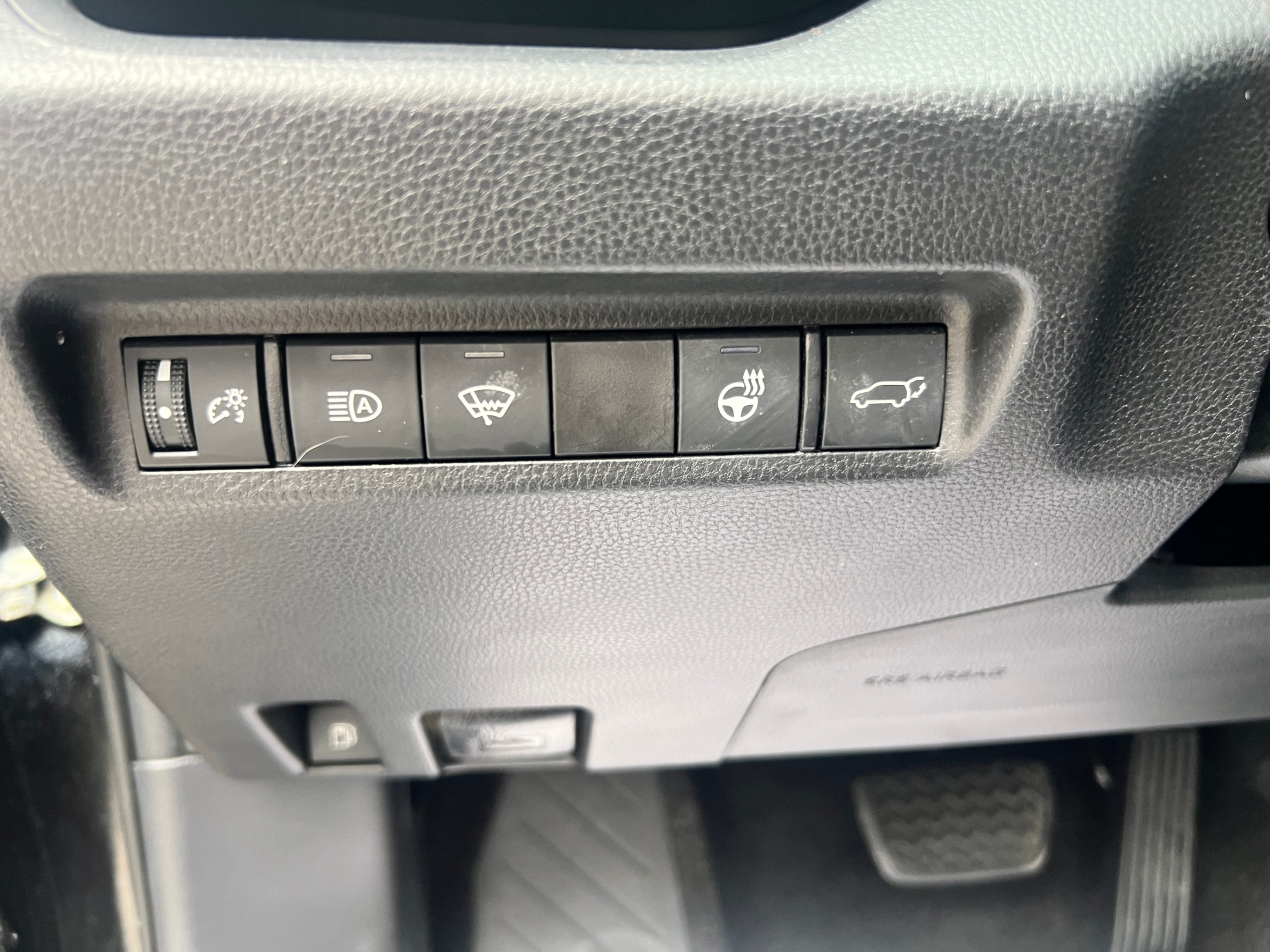 /crownautomobile/2021-Toyota-RAV4-9439745137969175.jpg