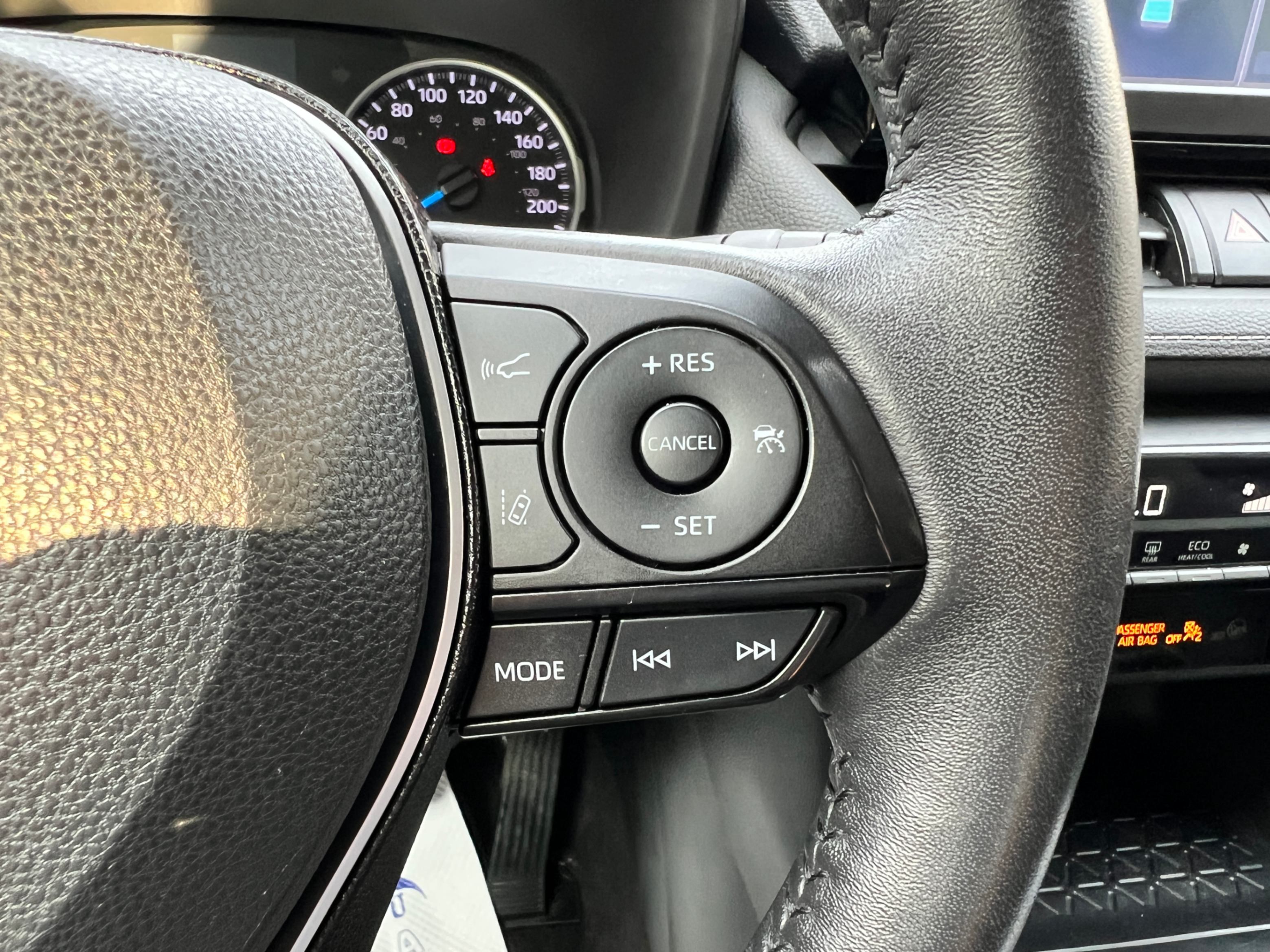 /crownautomobile/2021-Toyota-RAV4-9728563475187926.jpg