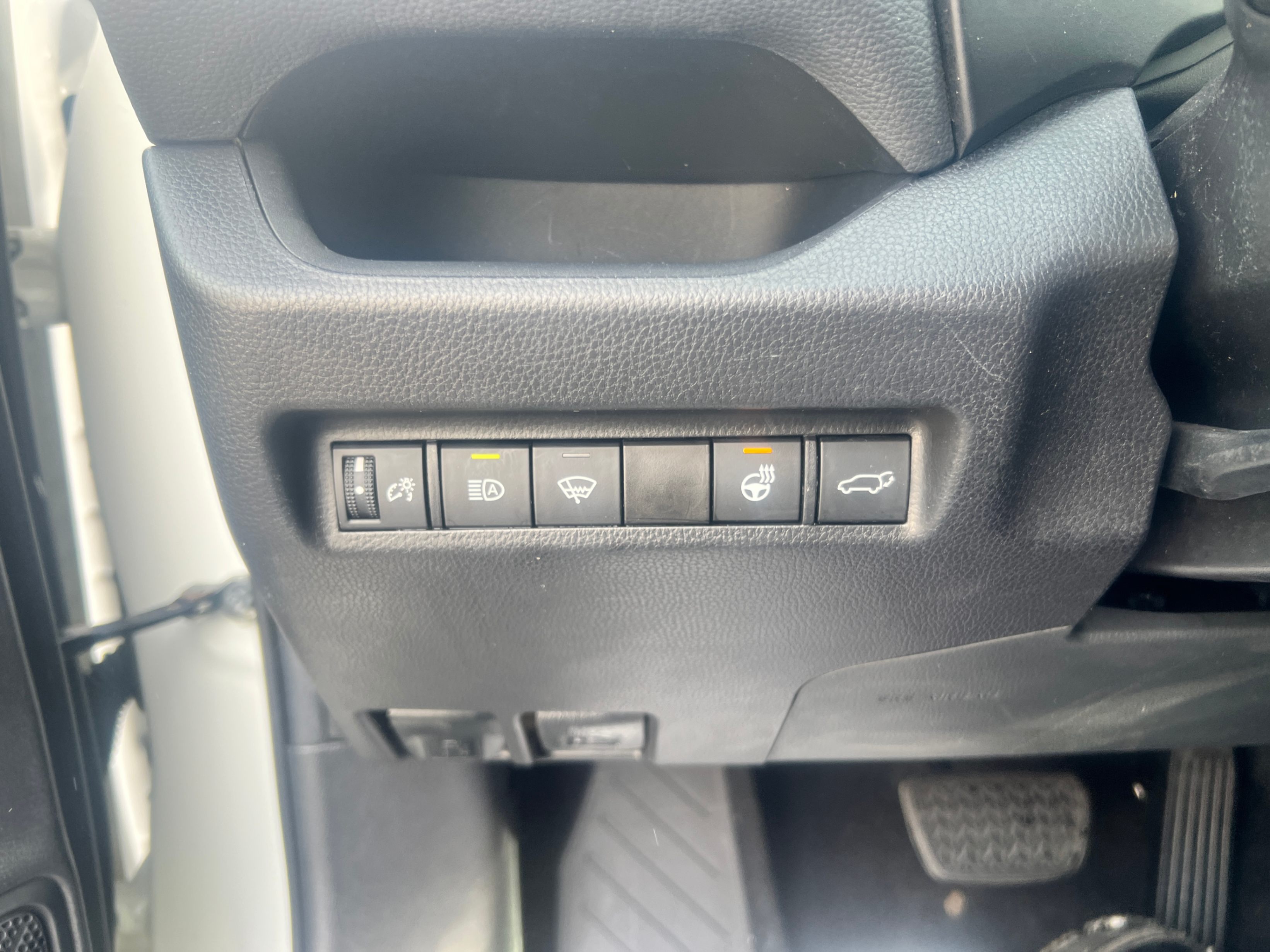 /crownautomobile/2021-Toyota-RAV4-9960755560698733.jpg
