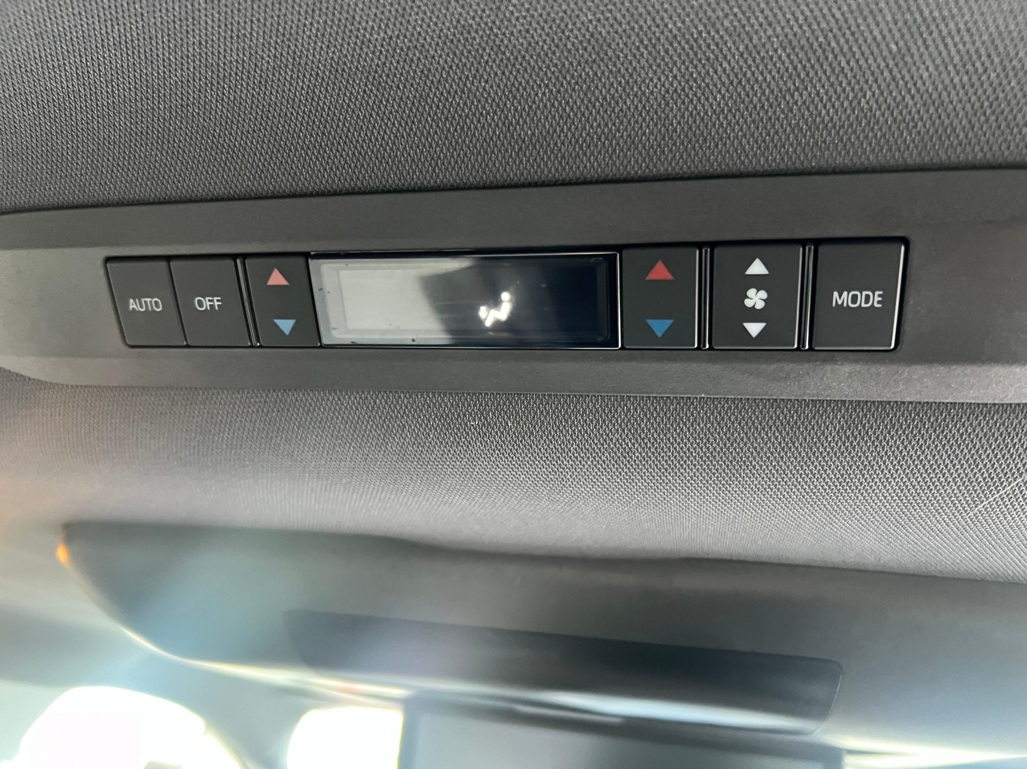 /crownautomobile/2021-Toyota-Sienna-23889677009242027.jpg