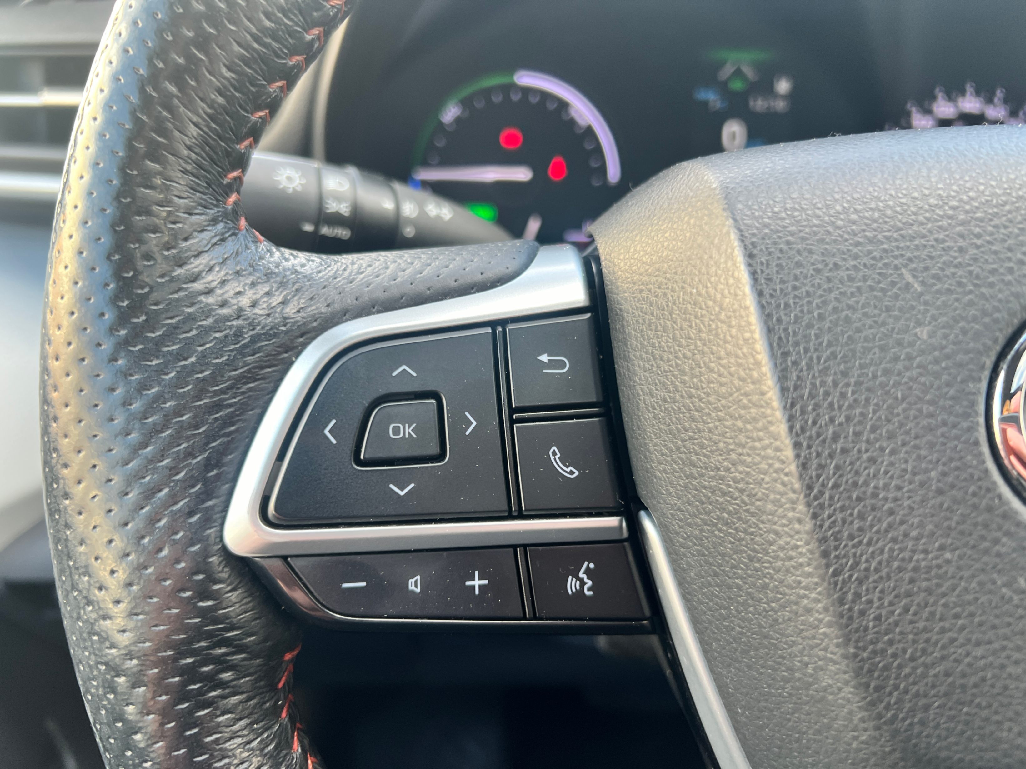 /crownautomobile/2021-Toyota-Sienna-8246008319867115.jpg