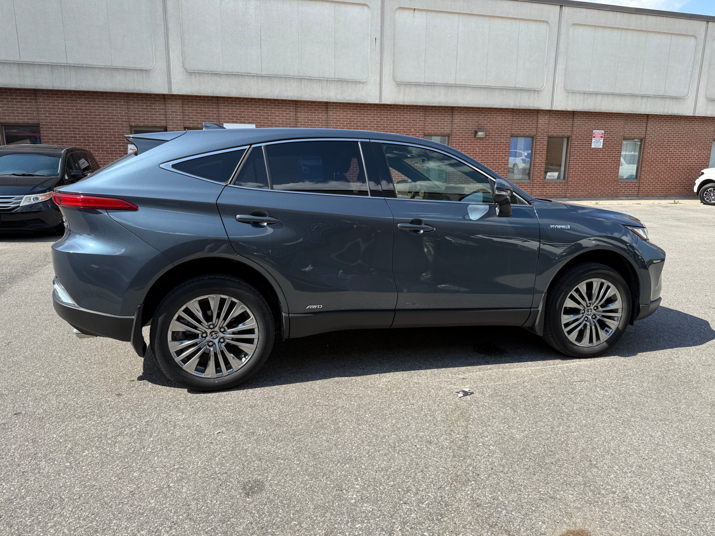 /crownautomobile/2021-Toyota-Venza-5881507159177637.jpg
