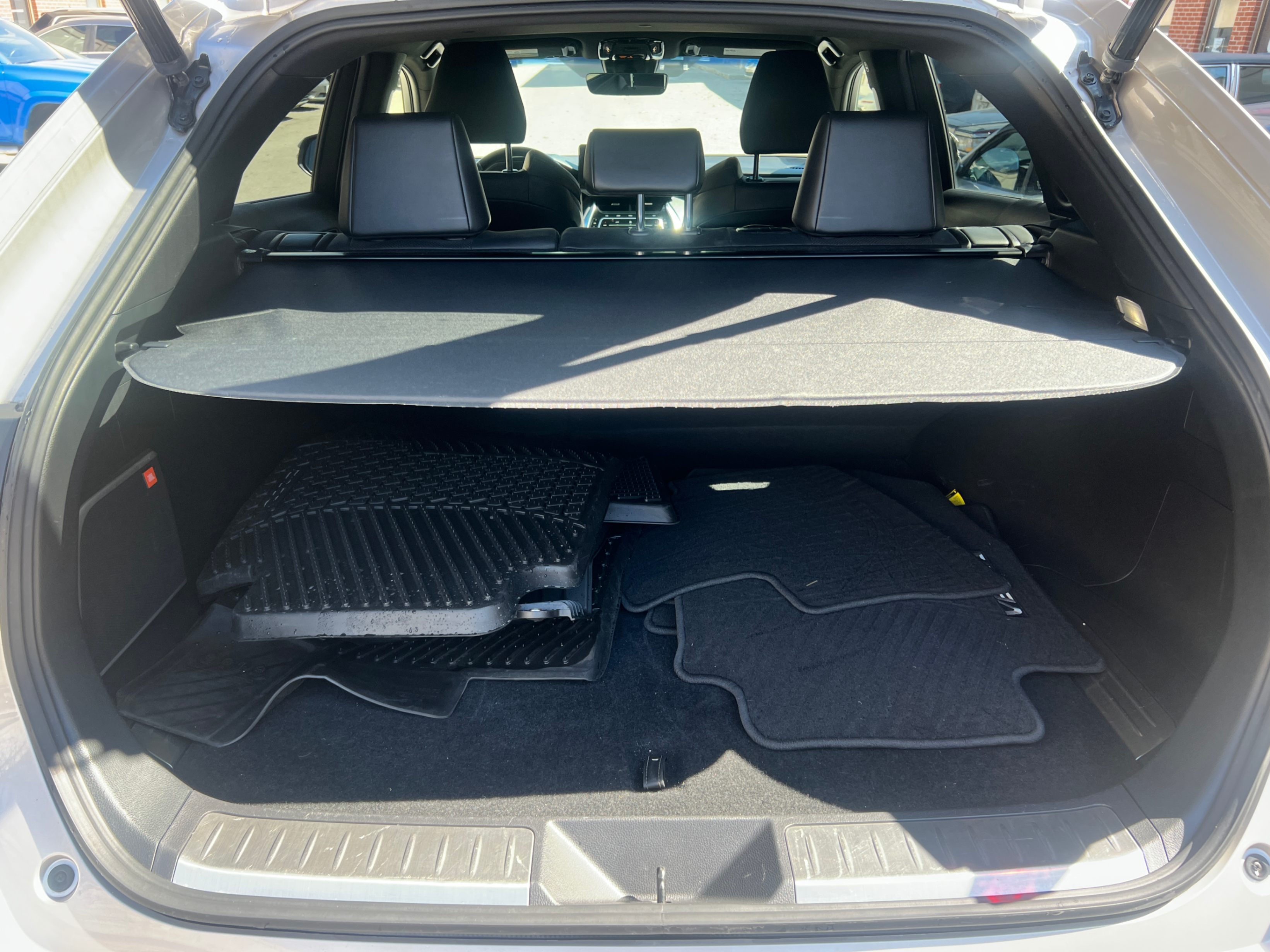/crownautomobile/2021-Toyota-Venza-9015464152266617.jpg