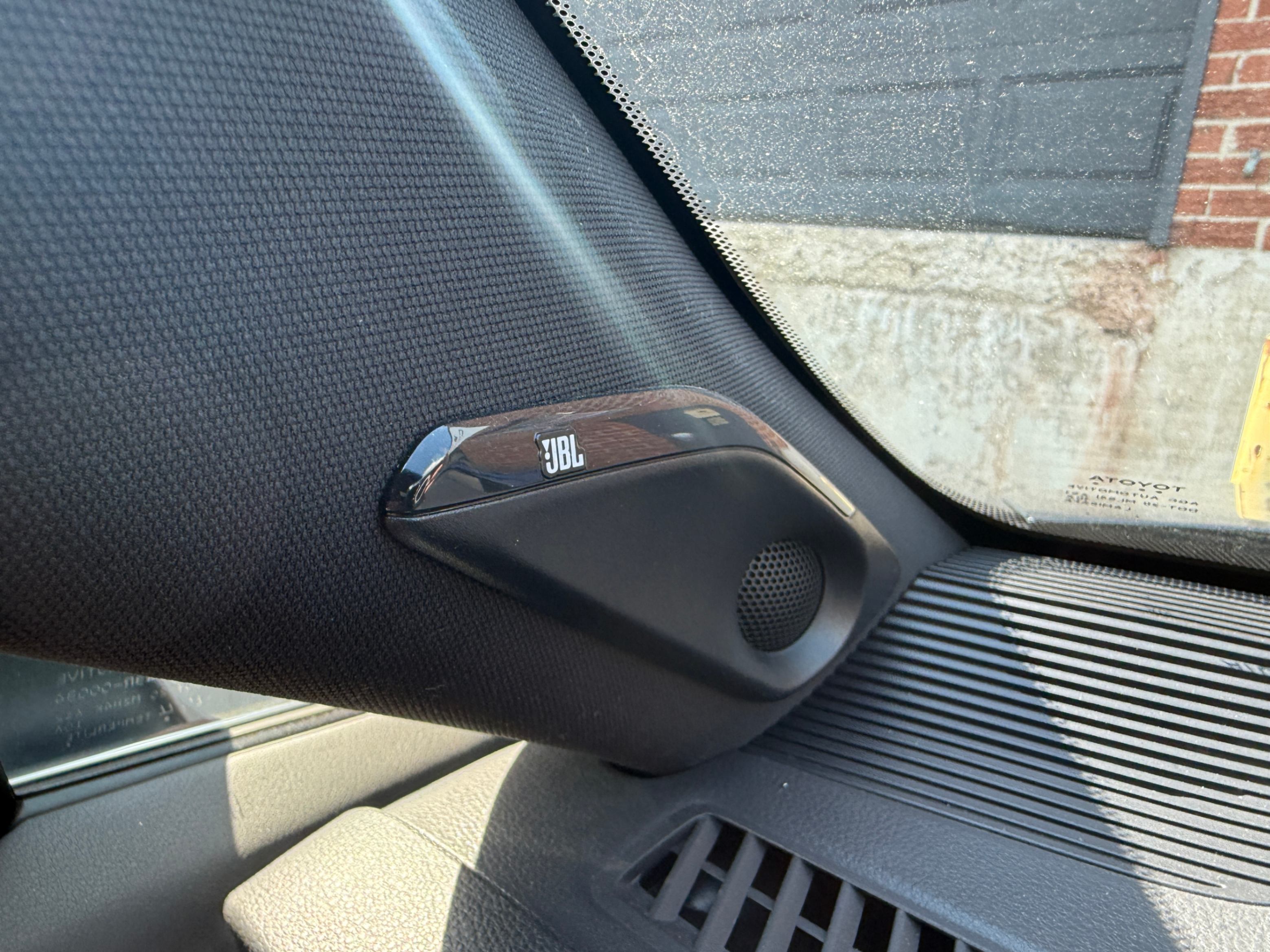 /crownautomobile/2021-Toyota-Venza-9444652214323588.jpg