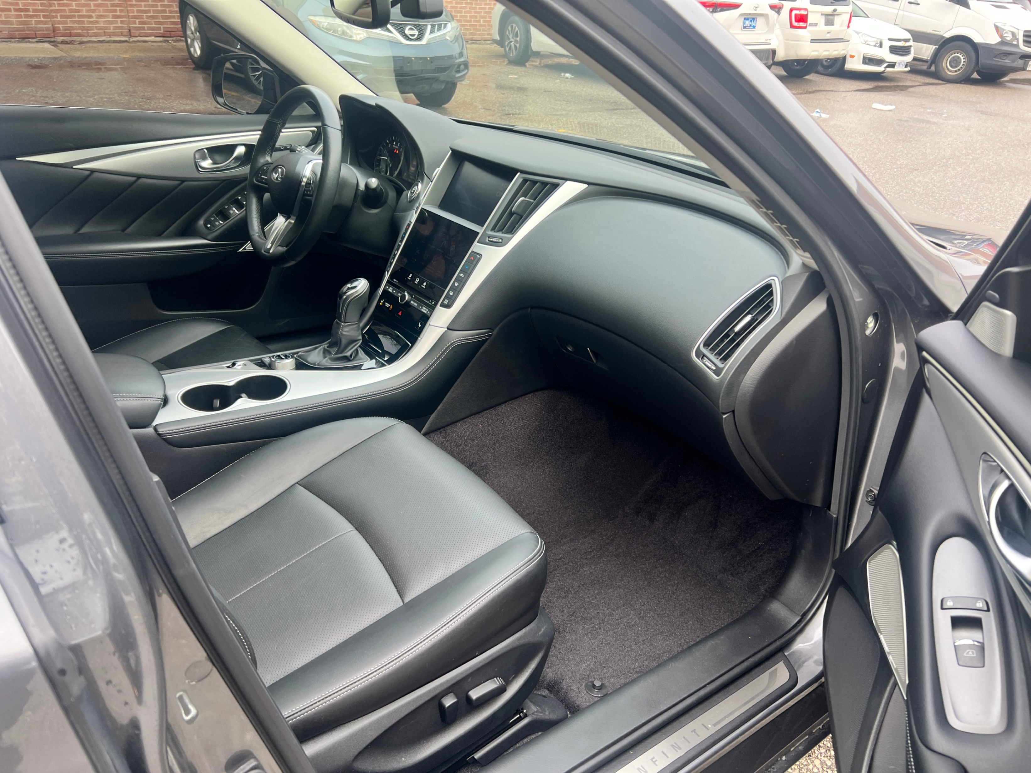 /crownautomobile/2022-INFINITI-Q50-09666860355882001.jpg