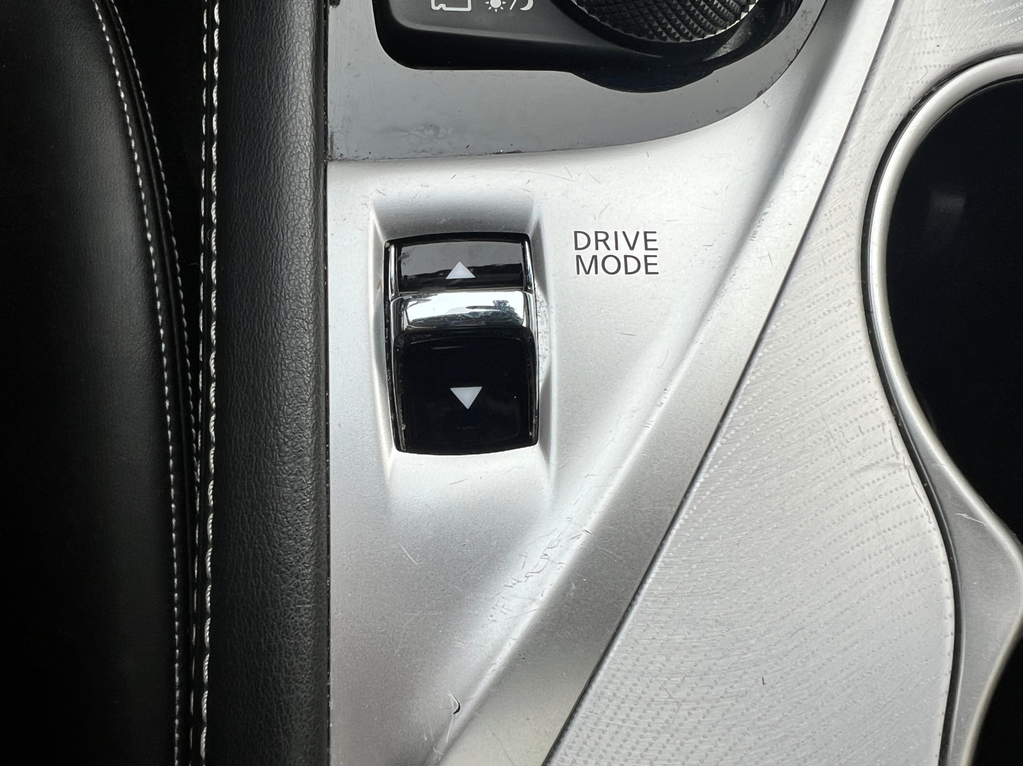 /crownautomobile/2022-INFINITI-Q50-18815666227117478.jpg