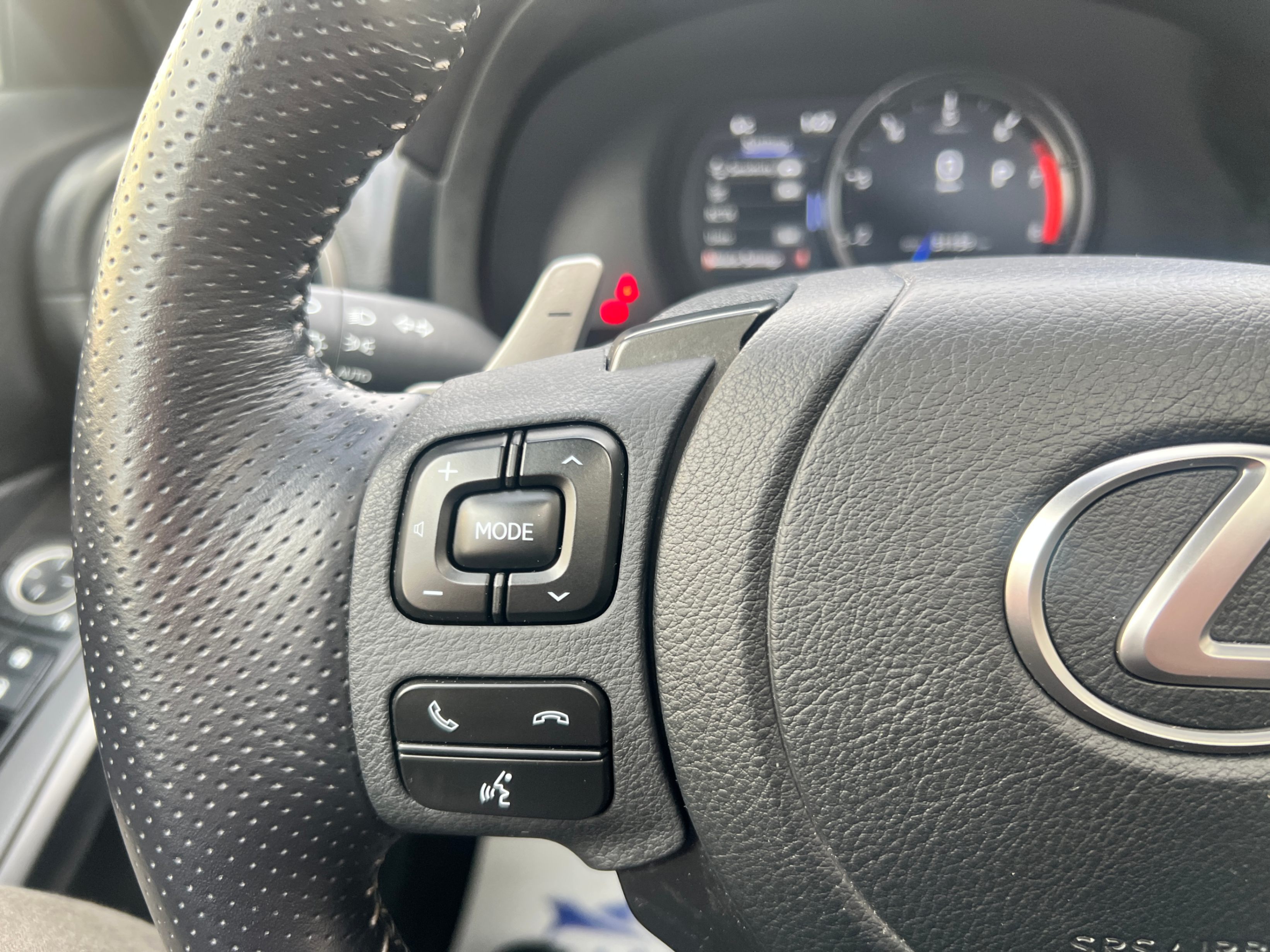/crownautomobile/2022-Lexus-IS-07672644910778081.jpg