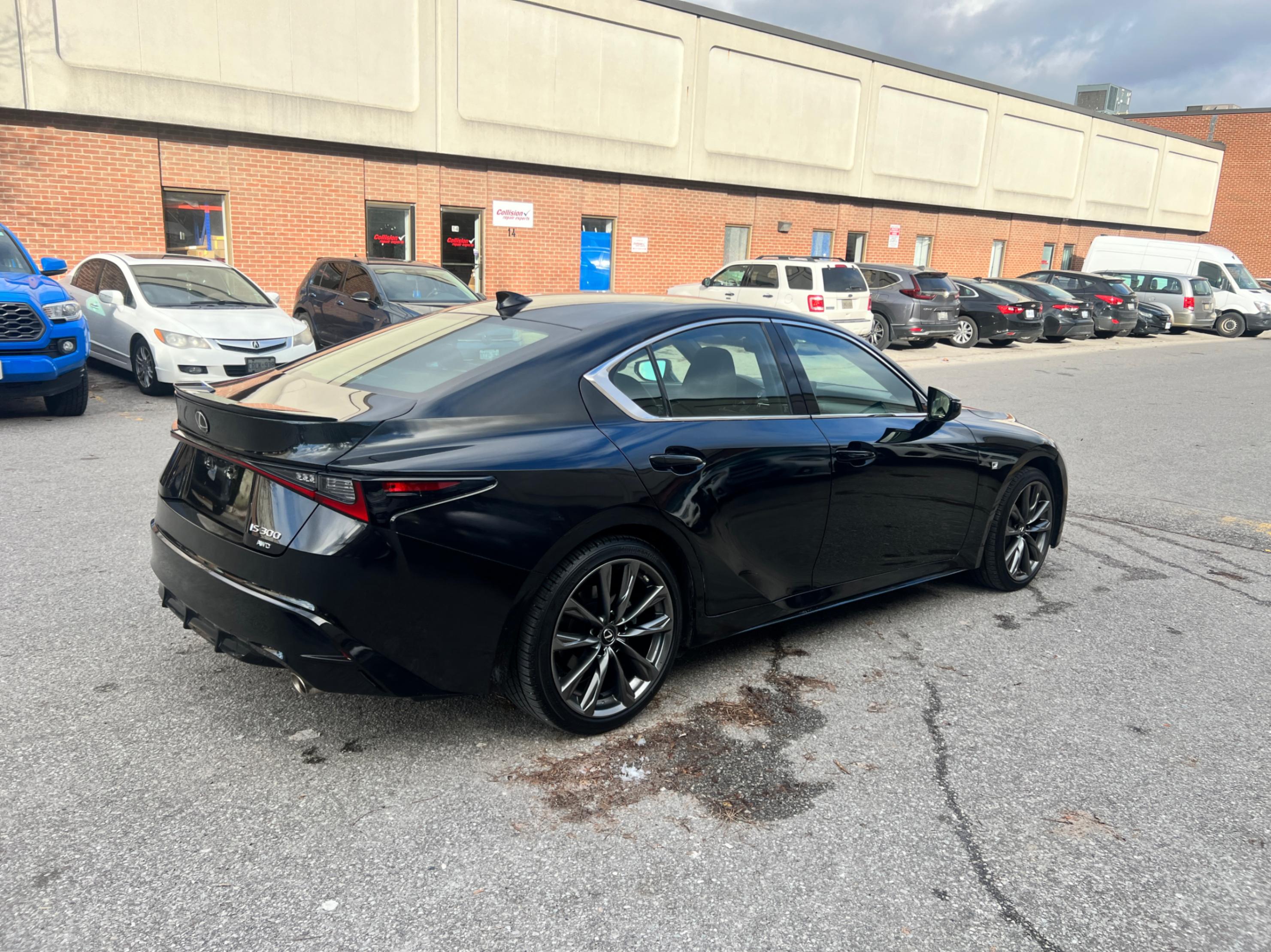 /crownautomobile/2022-Lexus-IS-17123857968270428.jpg