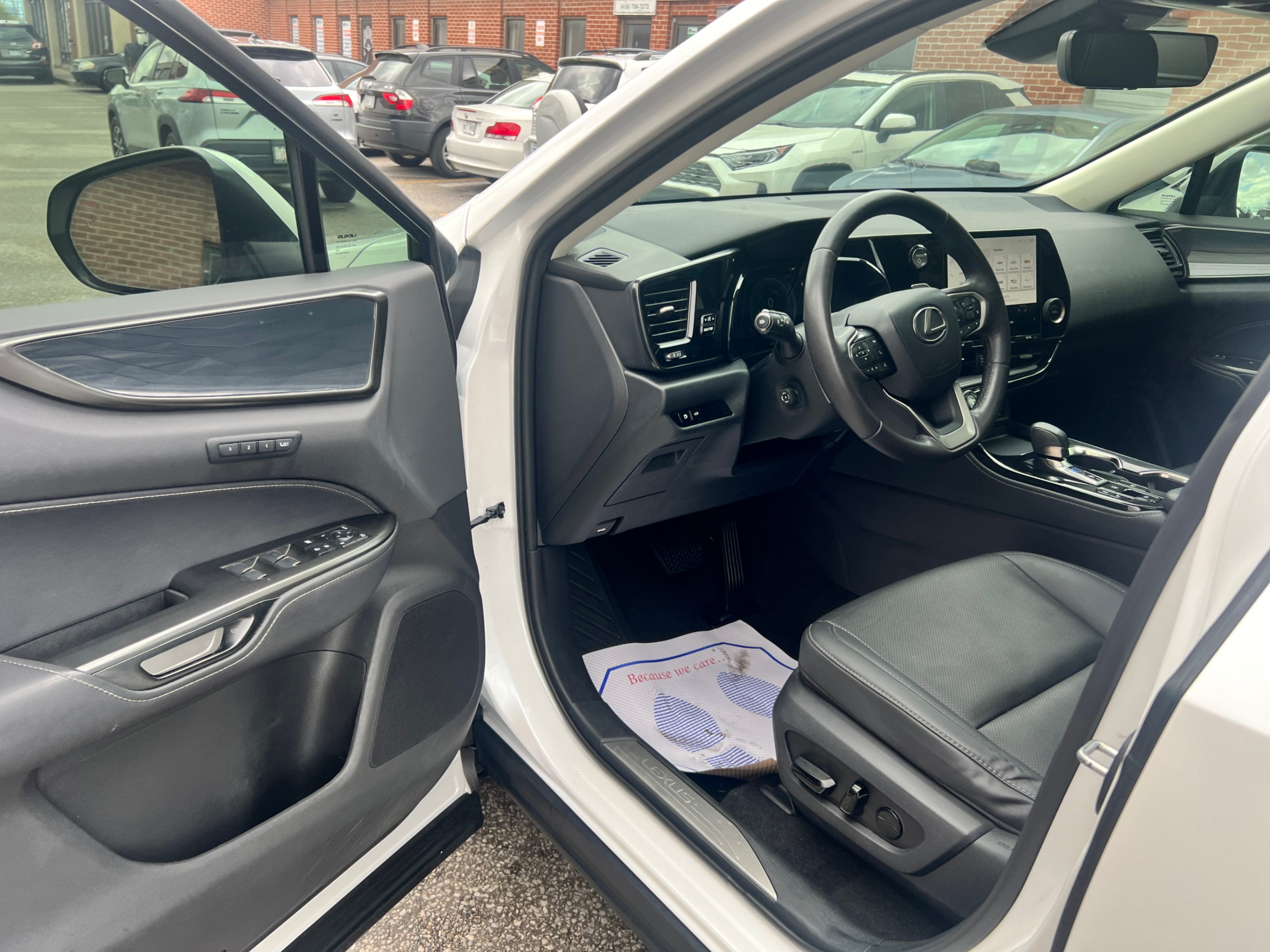 /crownautomobile/2022-Lexus-NX-1888180417244394.jpg