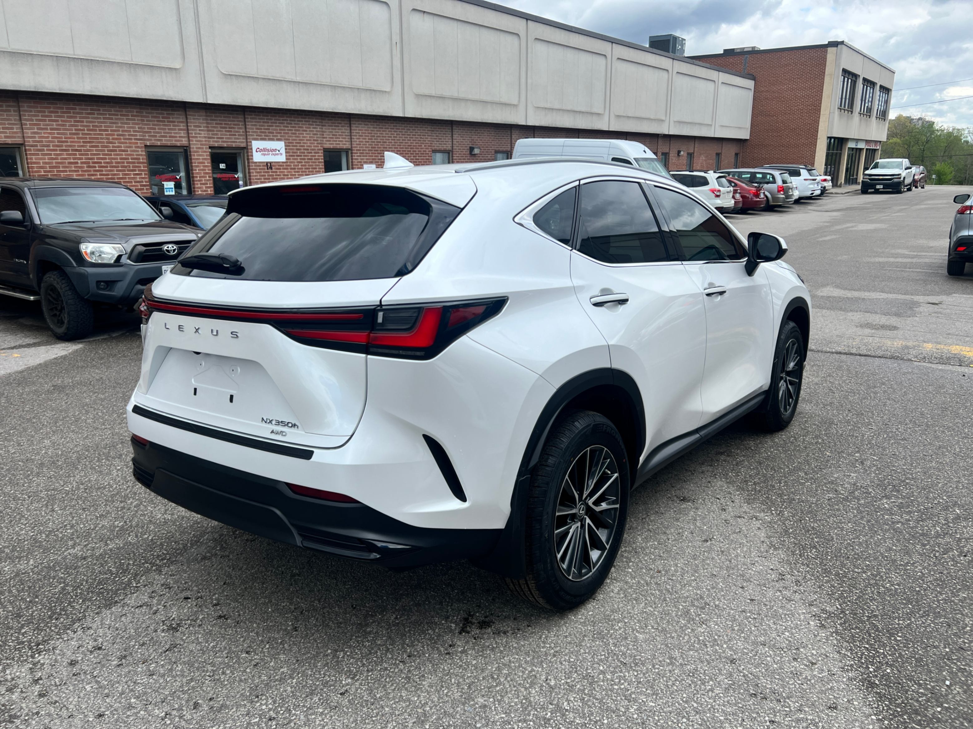 /crownautomobile/2022-Lexus-NX-5242283581726987.jpg