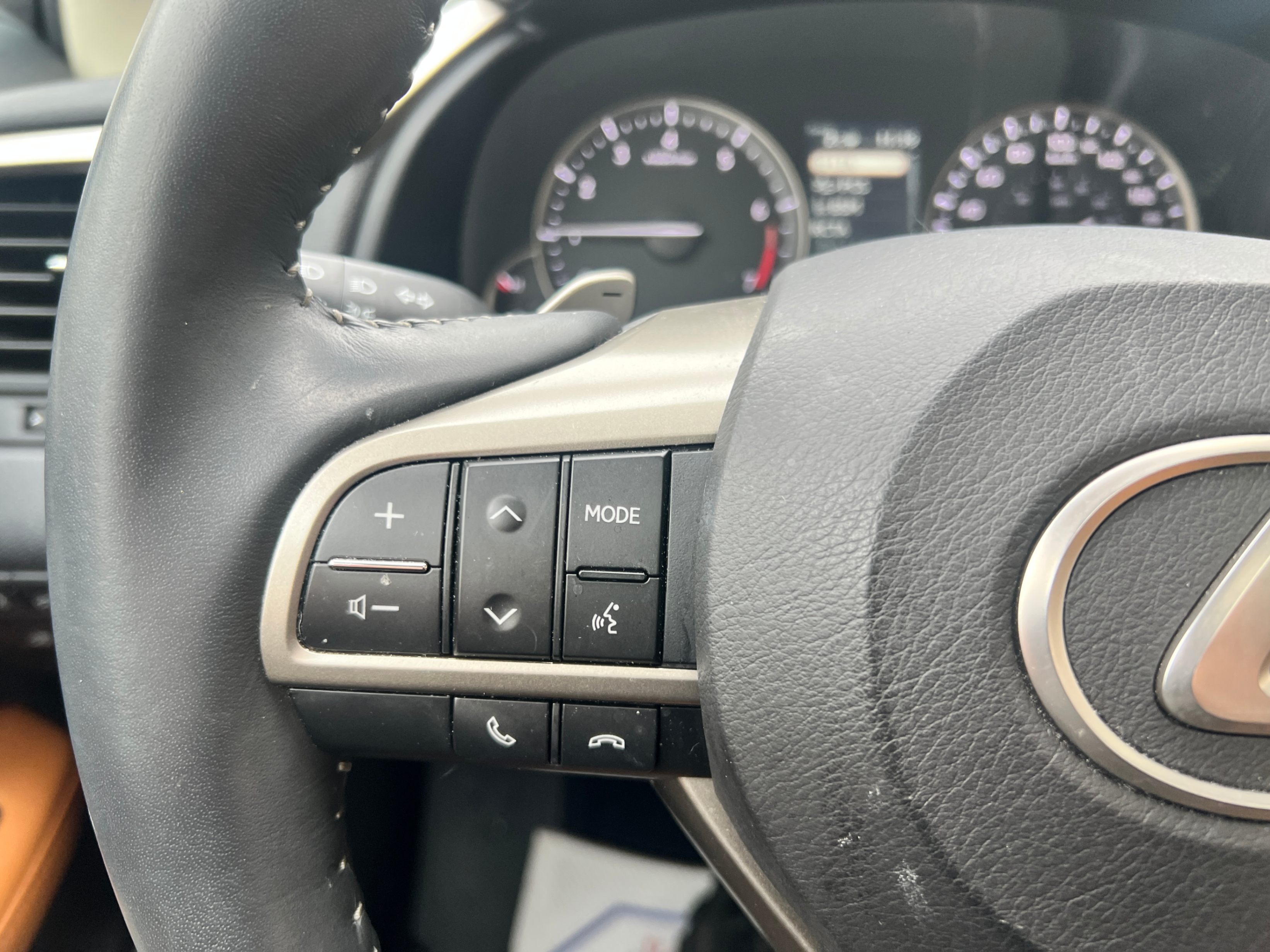 /crownautomobile/2022-Lexus-RX-10546709879449678.jpg