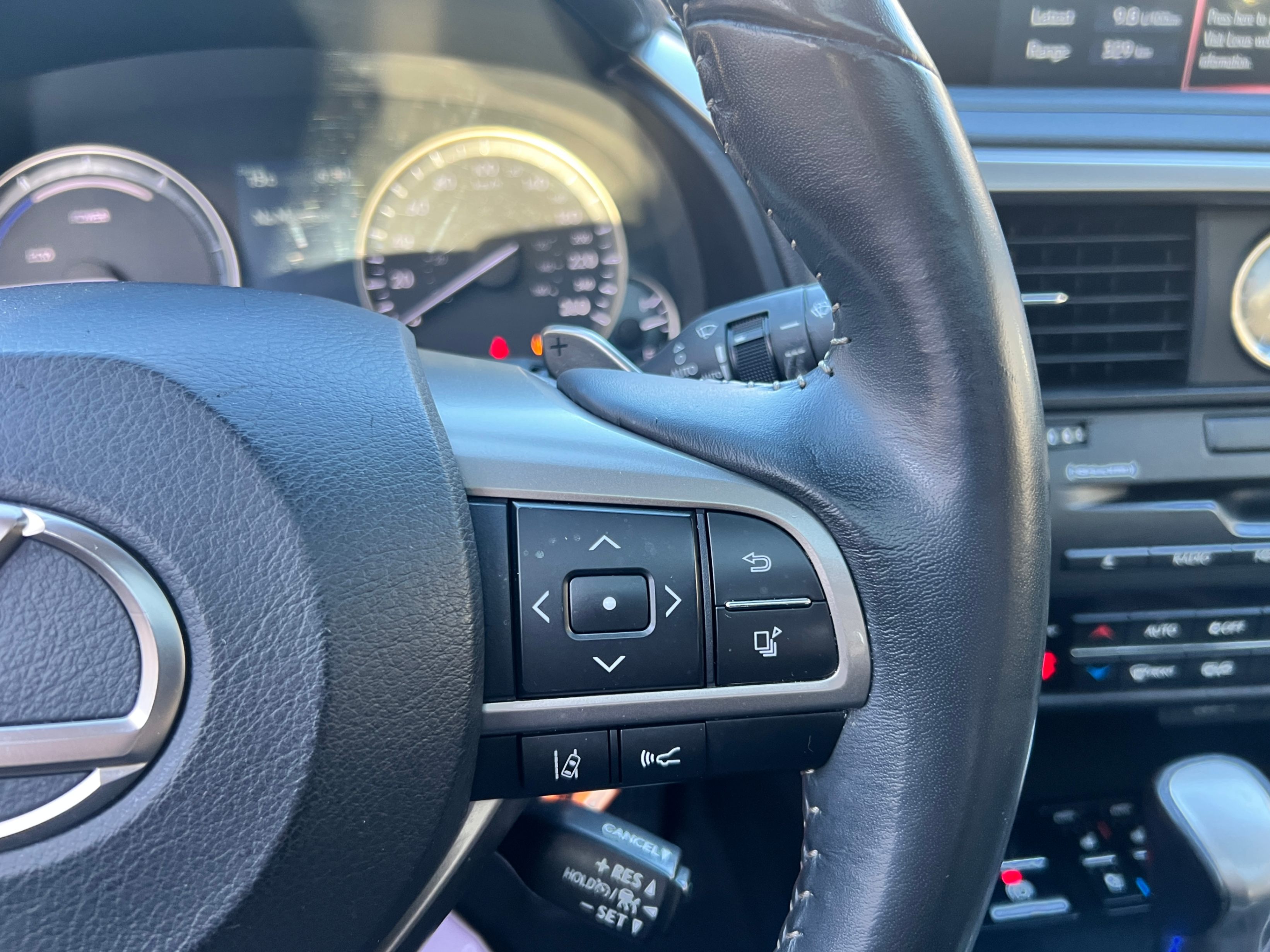 /crownautomobile/2022-Lexus-RX-10759309388941207.jpg