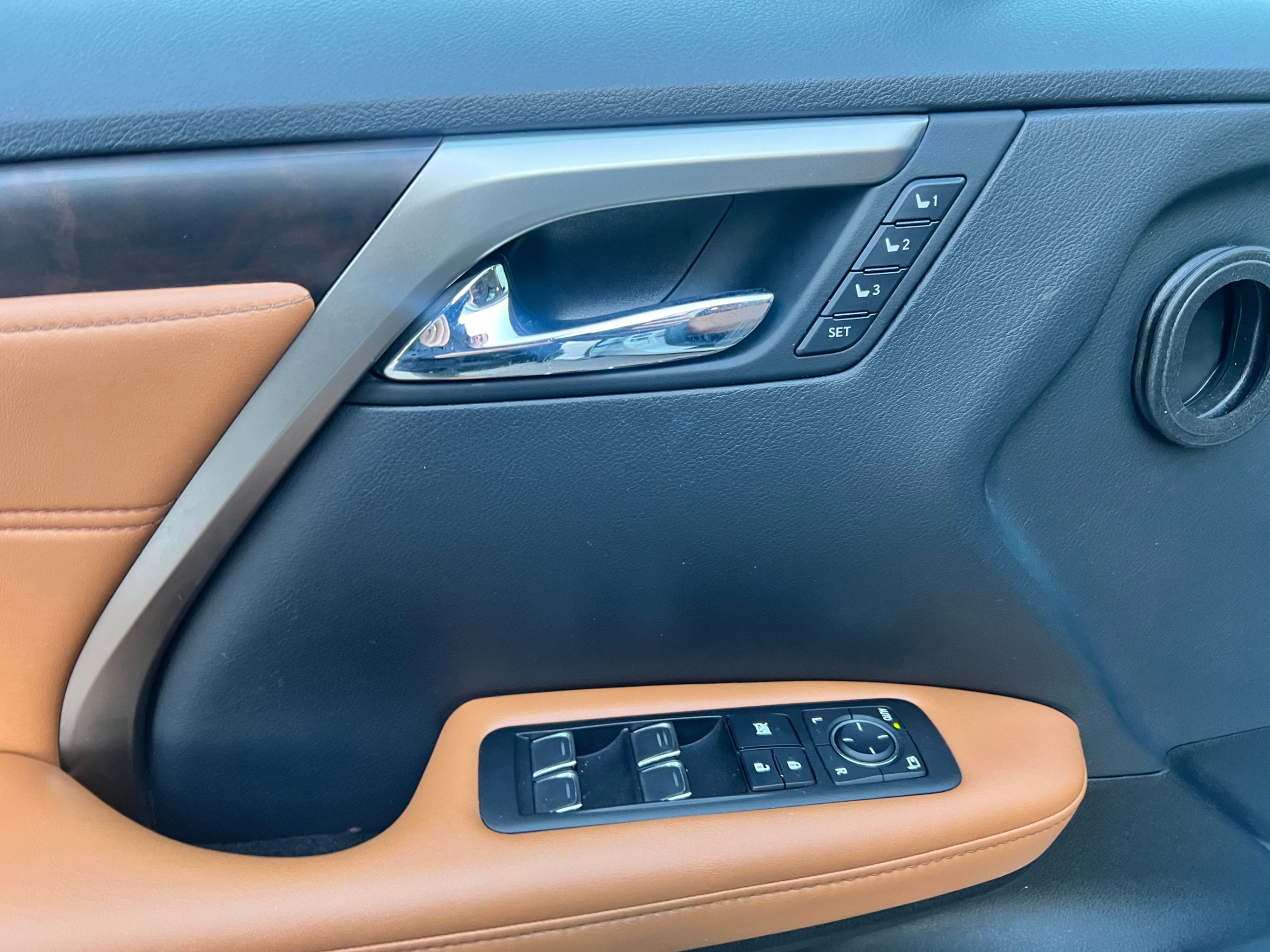 /crownautomobile/2022-Lexus-RX-2176605688343205.jpg