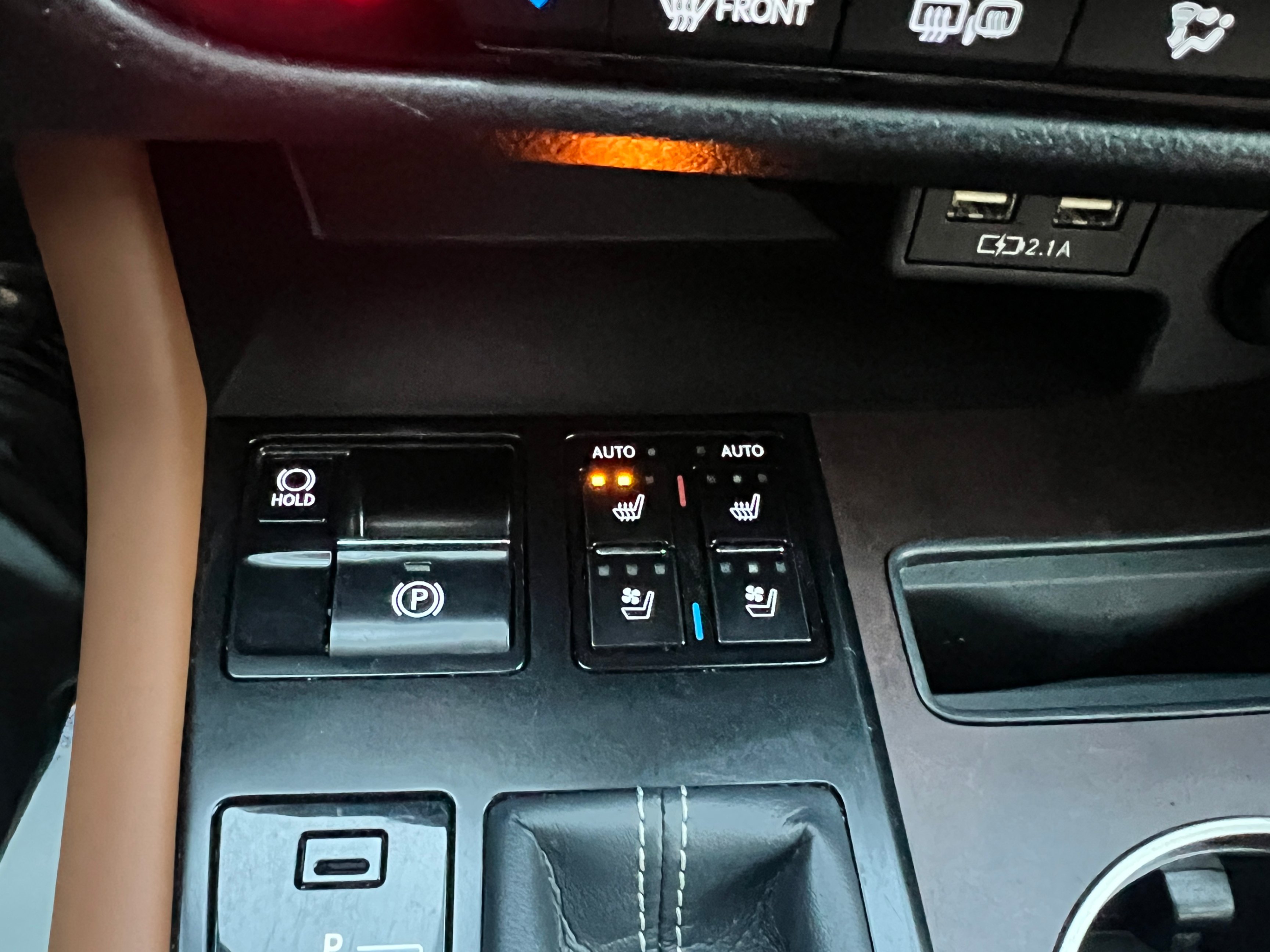 /crownautomobile/2022-Lexus-RX-7772753715029745.jpg