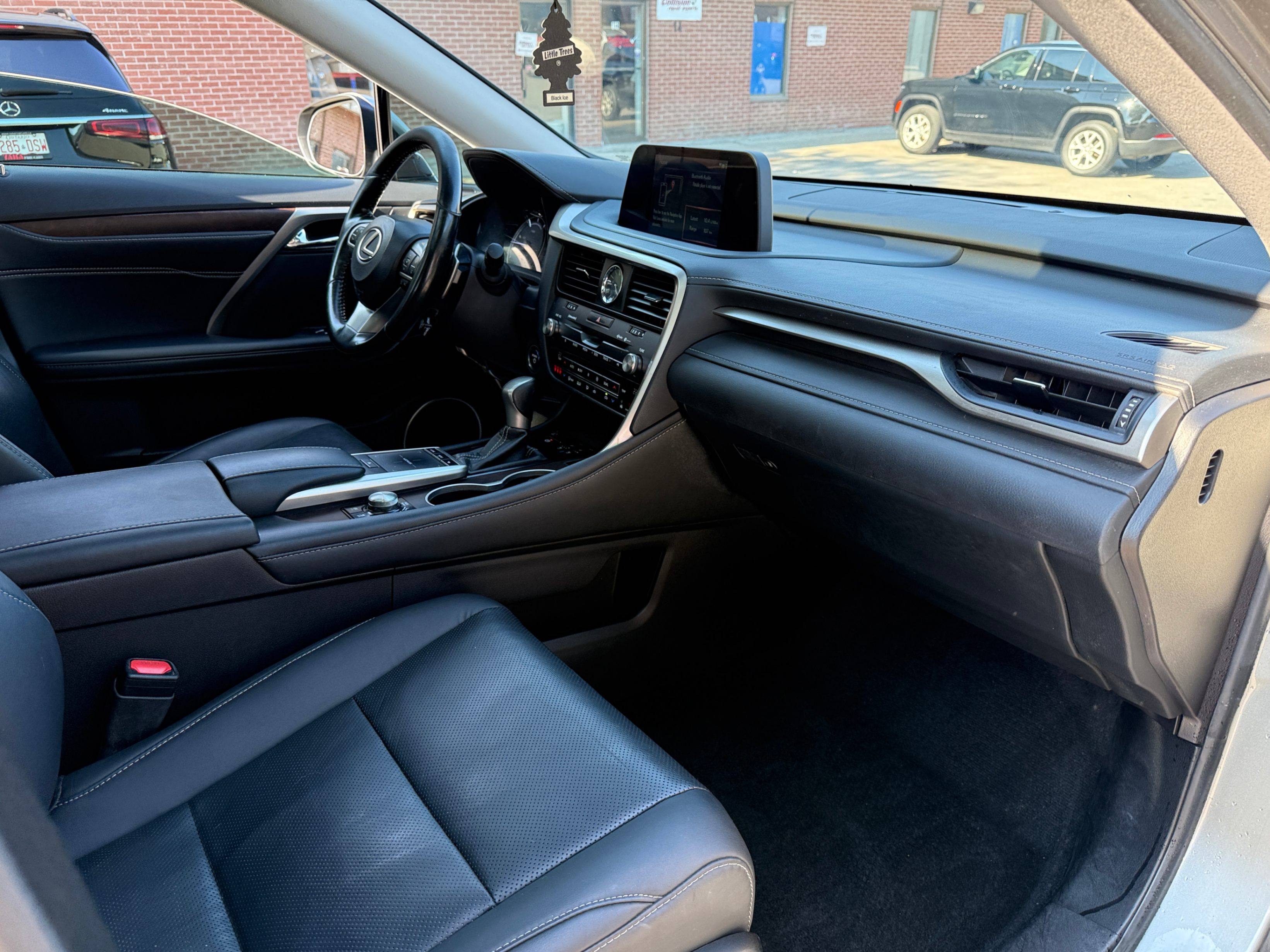 /crownautomobile/2022-Lexus-RX-8217633649429452.jpg