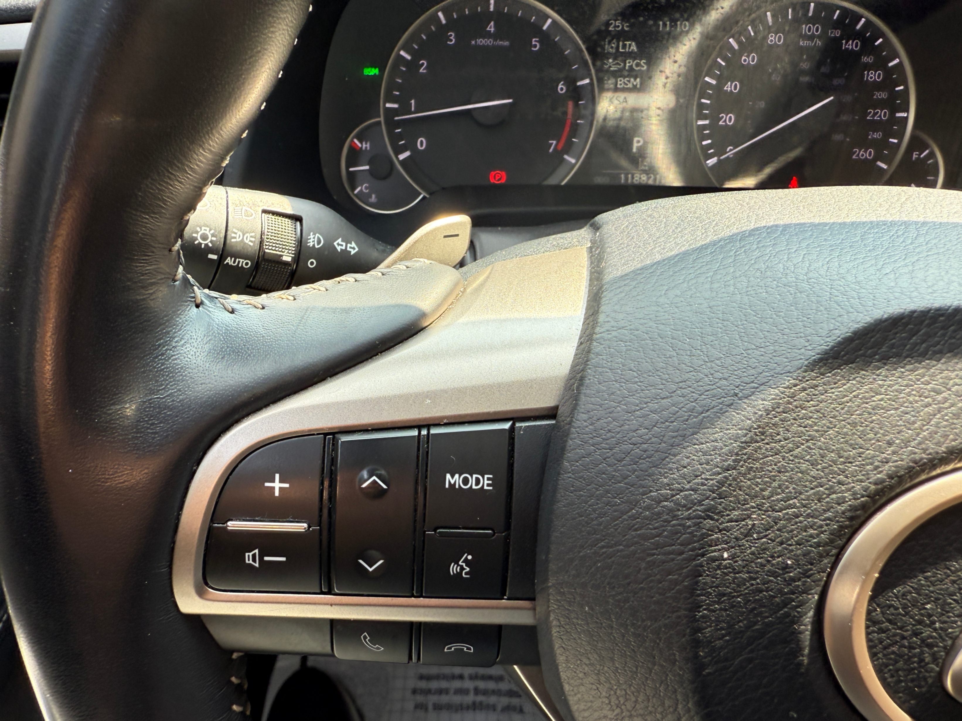 /crownautomobile/2022-Lexus-RX-9463386087459298.jpg